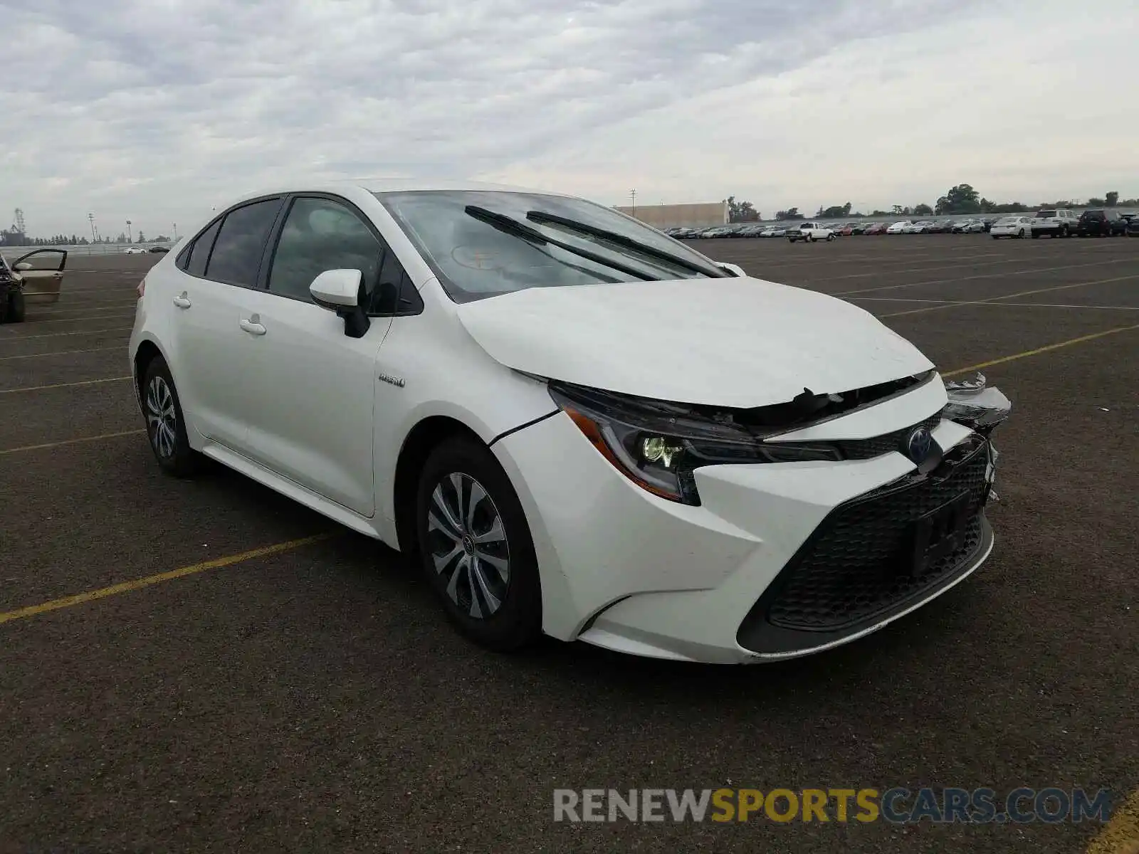 1 Photograph of a damaged car JTDEBRBE4LJ011577 TOYOTA COROLLA 2020