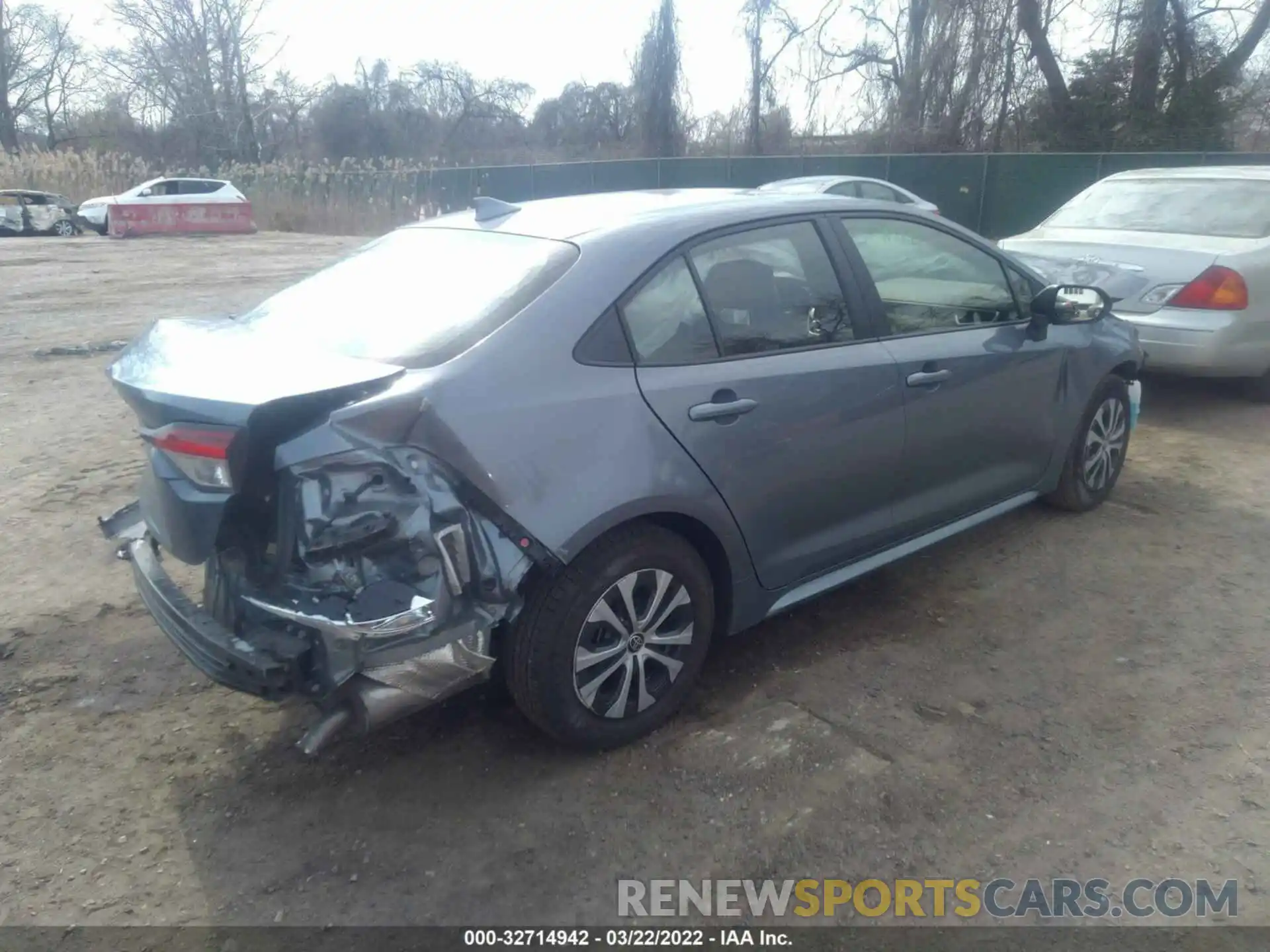 4 Photograph of a damaged car JTDEBRBE4LJ012745 TOYOTA COROLLA 2020