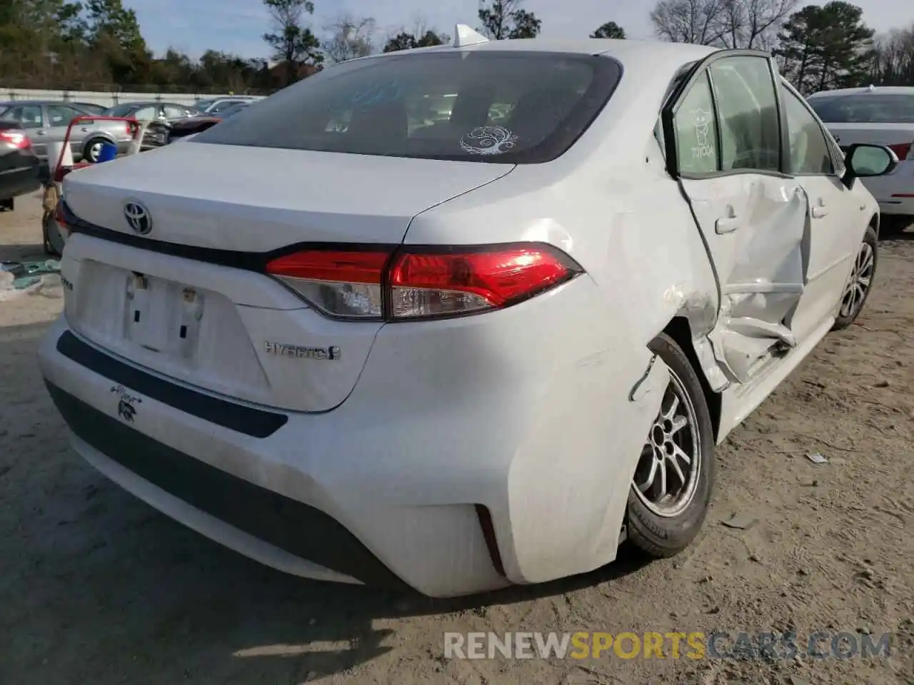 4 Photograph of a damaged car JTDEBRBE4LJ013698 TOYOTA COROLLA 2020