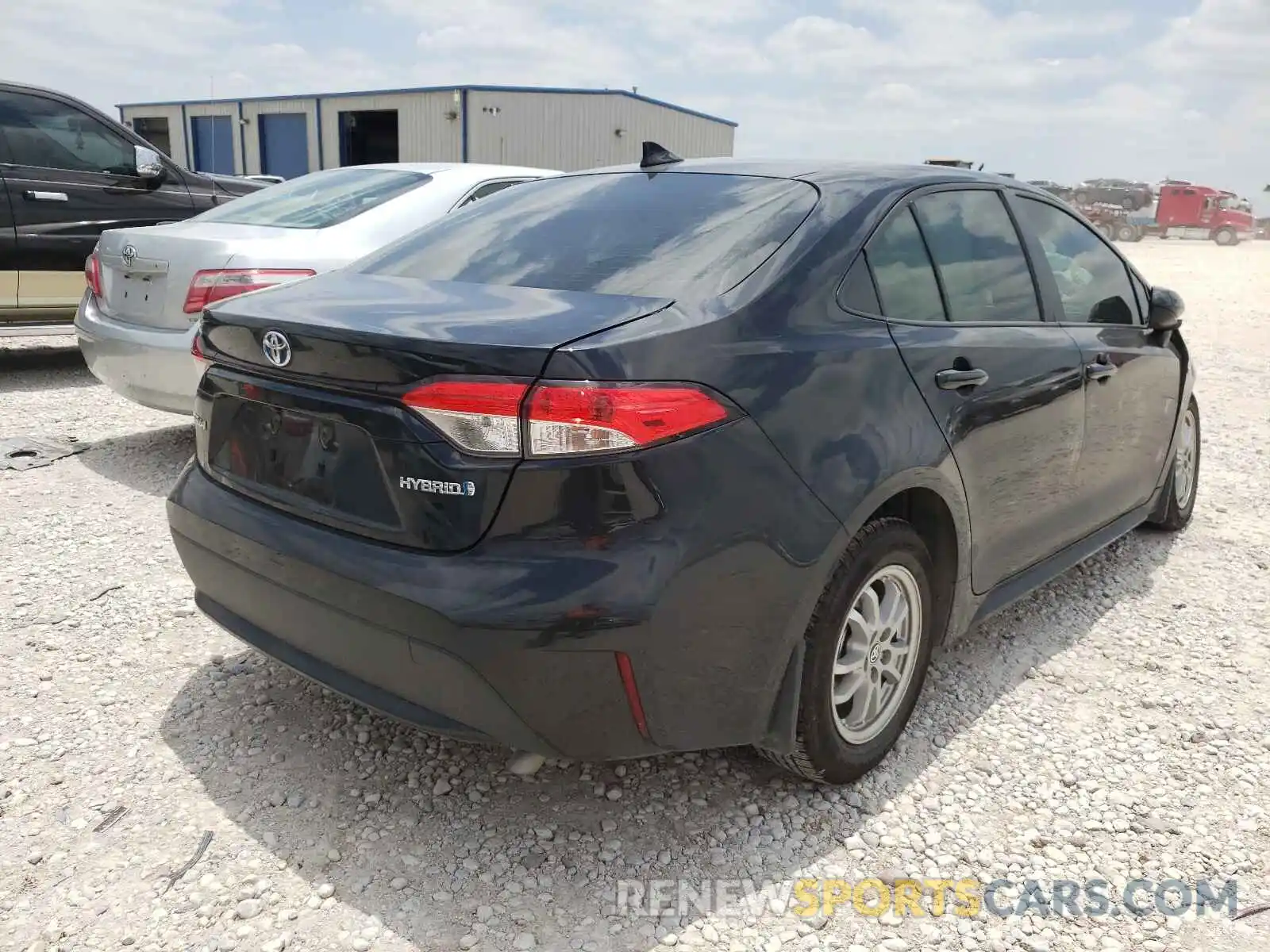 4 Photograph of a damaged car JTDEBRBE4LJ014866 TOYOTA COROLLA 2020