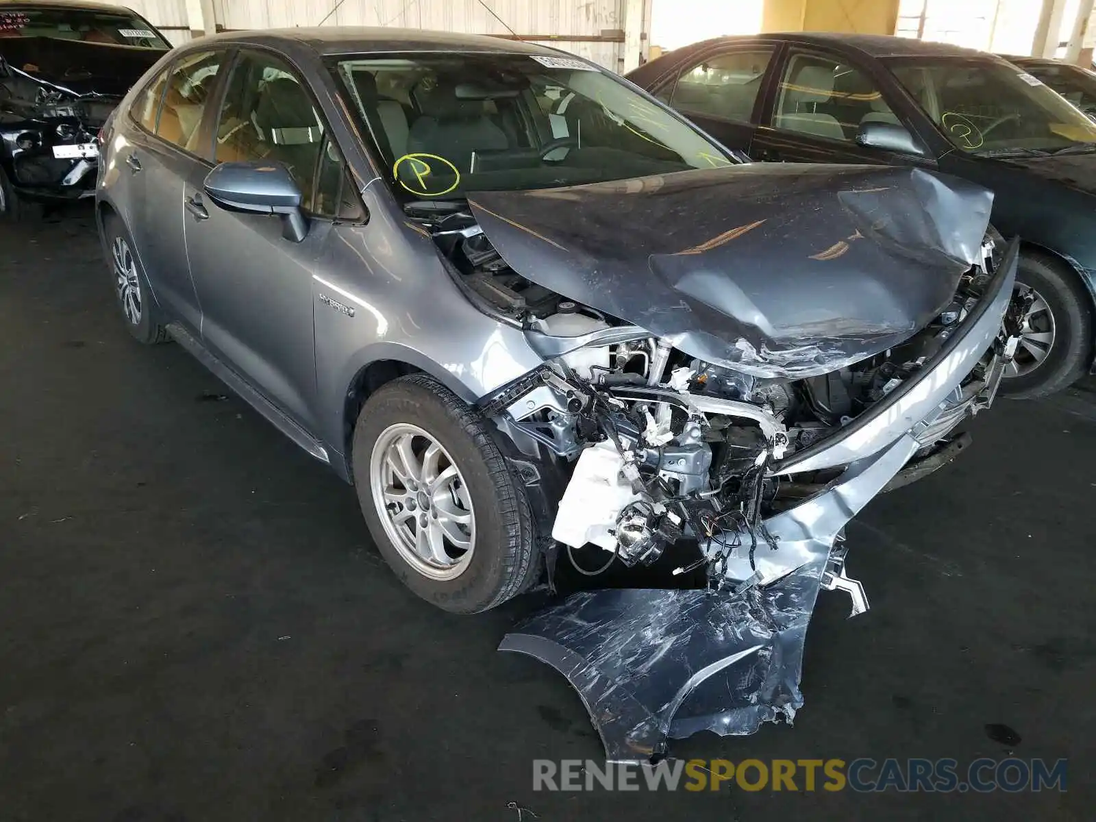 1 Photograph of a damaged car JTDEBRBE4LJ015578 TOYOTA COROLLA 2020