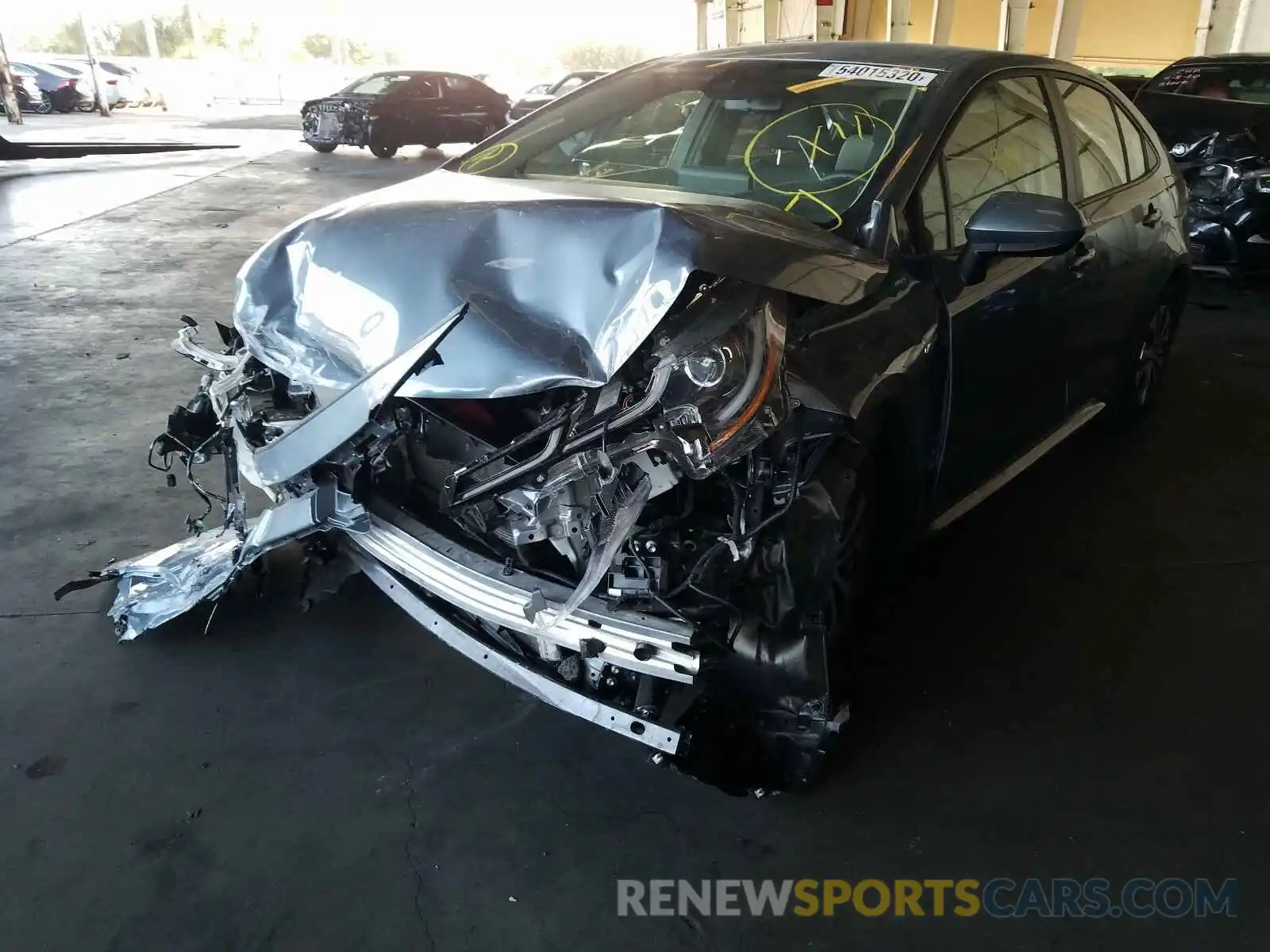 2 Photograph of a damaged car JTDEBRBE4LJ015578 TOYOTA COROLLA 2020