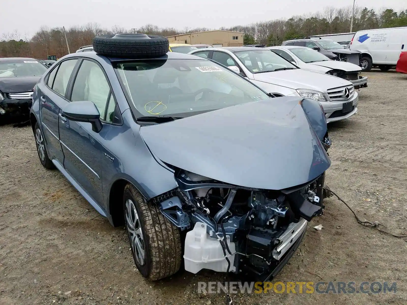 1 Photograph of a damaged car JTDEBRBE4LJ016665 TOYOTA COROLLA 2020