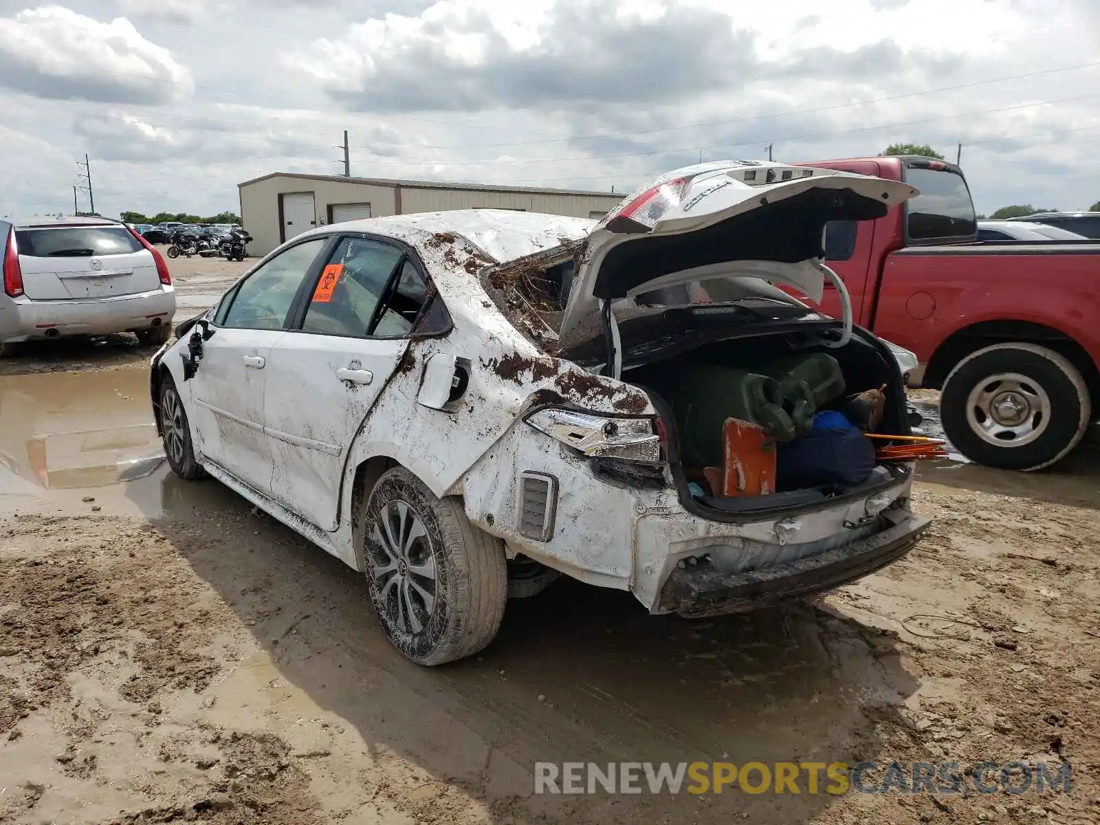 3 Photograph of a damaged car JTDEBRBE4LJ017296 TOYOTA COROLLA 2020