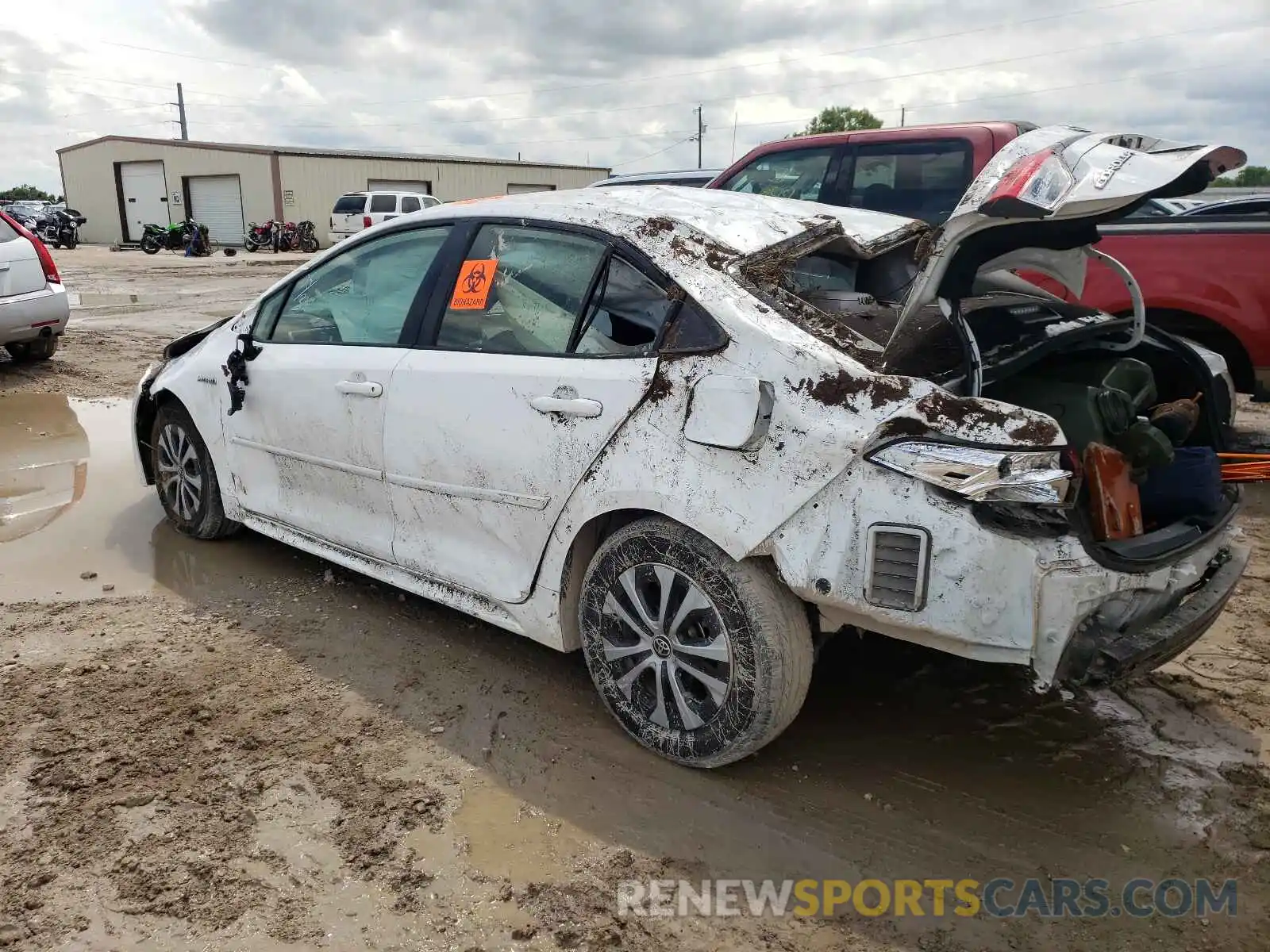 9 Photograph of a damaged car JTDEBRBE4LJ017296 TOYOTA COROLLA 2020