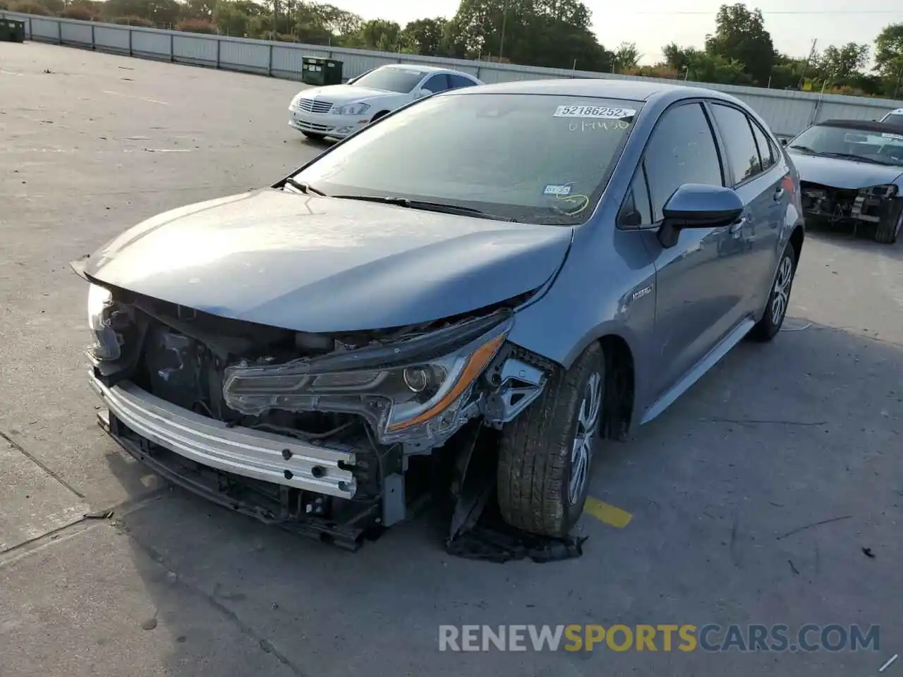 2 Photograph of a damaged car JTDEBRBE4LJ017430 TOYOTA COROLLA 2020