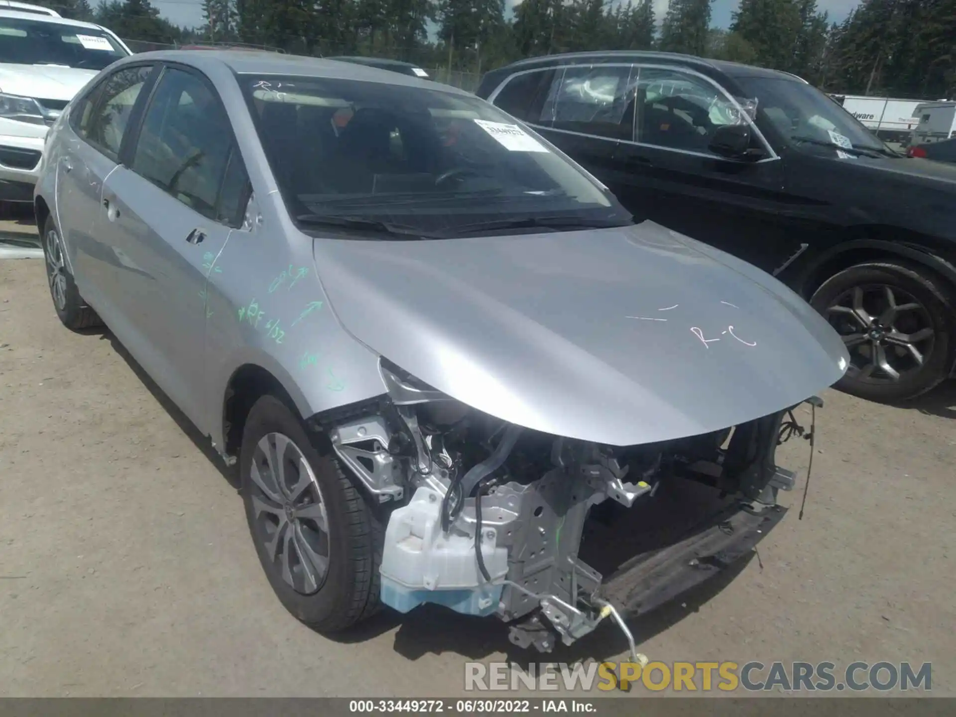 1 Photograph of a damaged car JTDEBRBE4LJ018108 TOYOTA COROLLA 2020