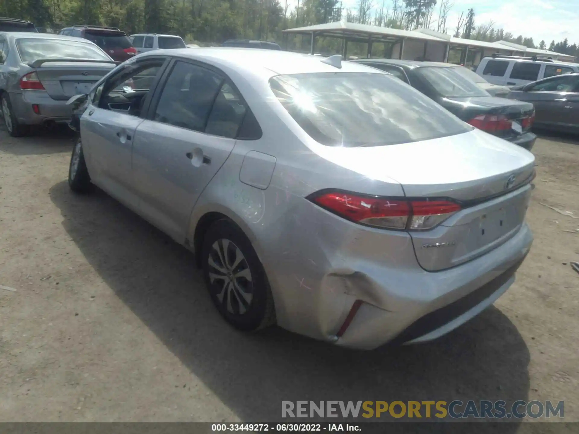 3 Photograph of a damaged car JTDEBRBE4LJ018108 TOYOTA COROLLA 2020