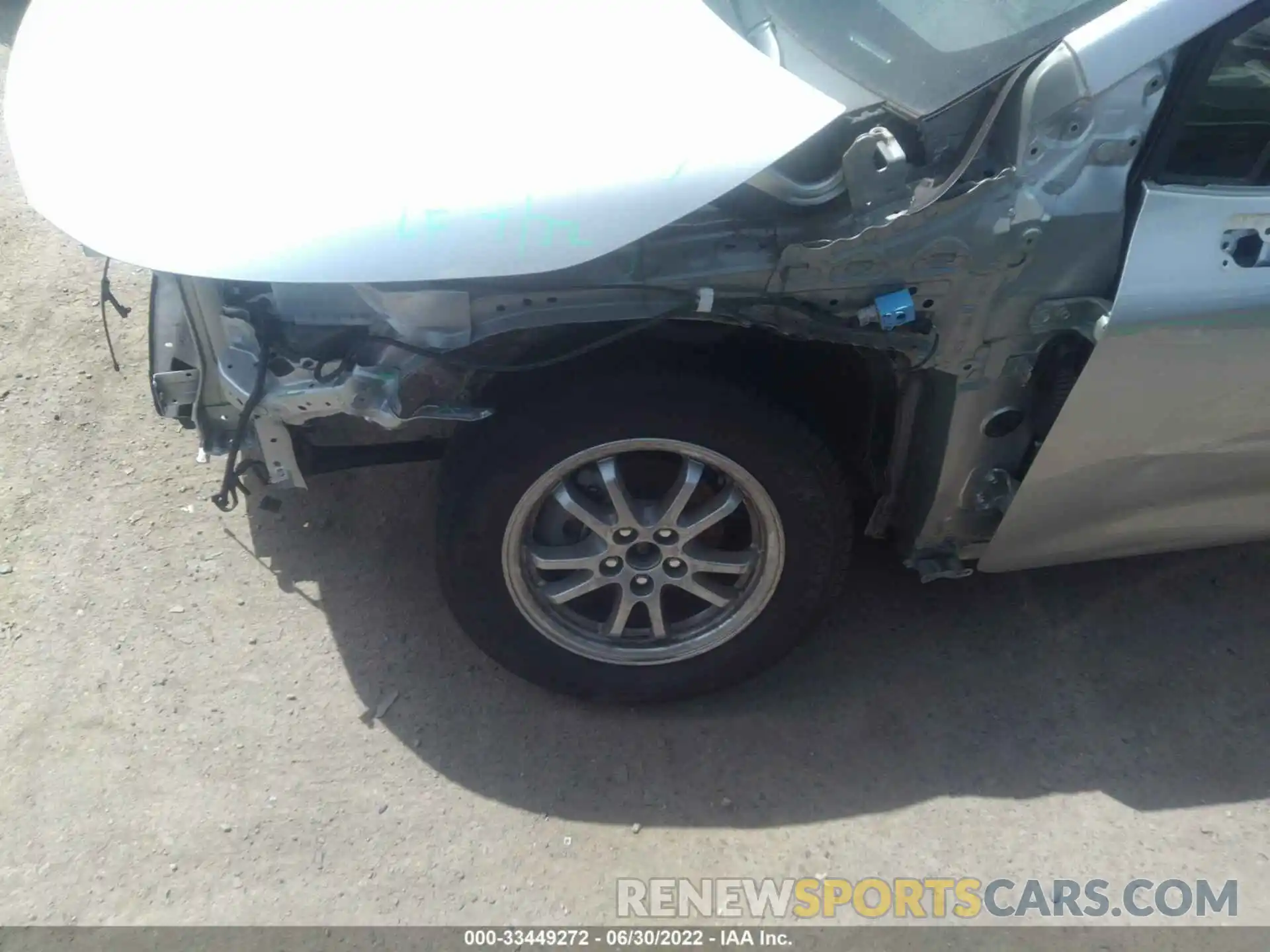 6 Photograph of a damaged car JTDEBRBE4LJ018108 TOYOTA COROLLA 2020