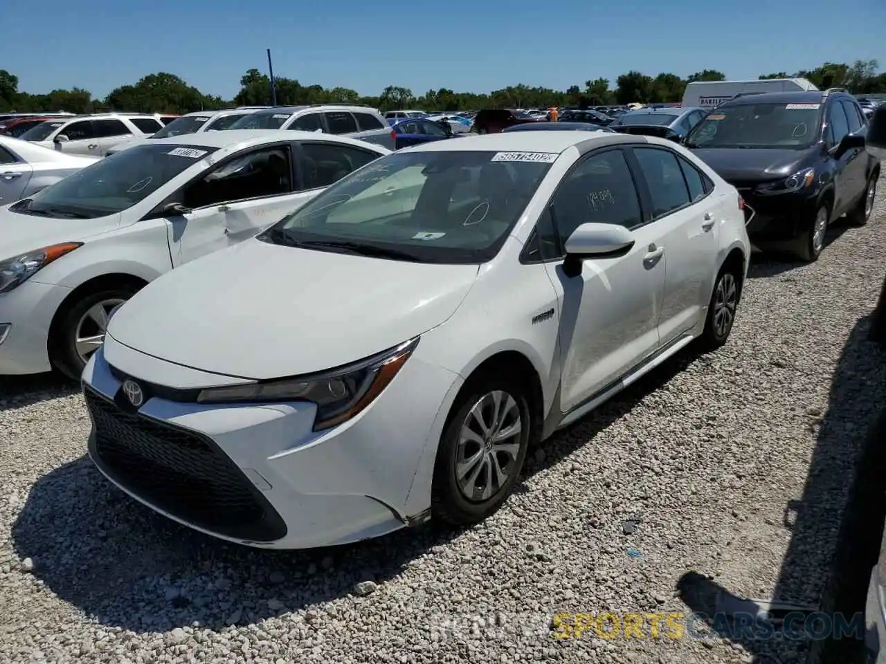 2 Photograph of a damaged car JTDEBRBE4LJ019548 TOYOTA COROLLA 2020