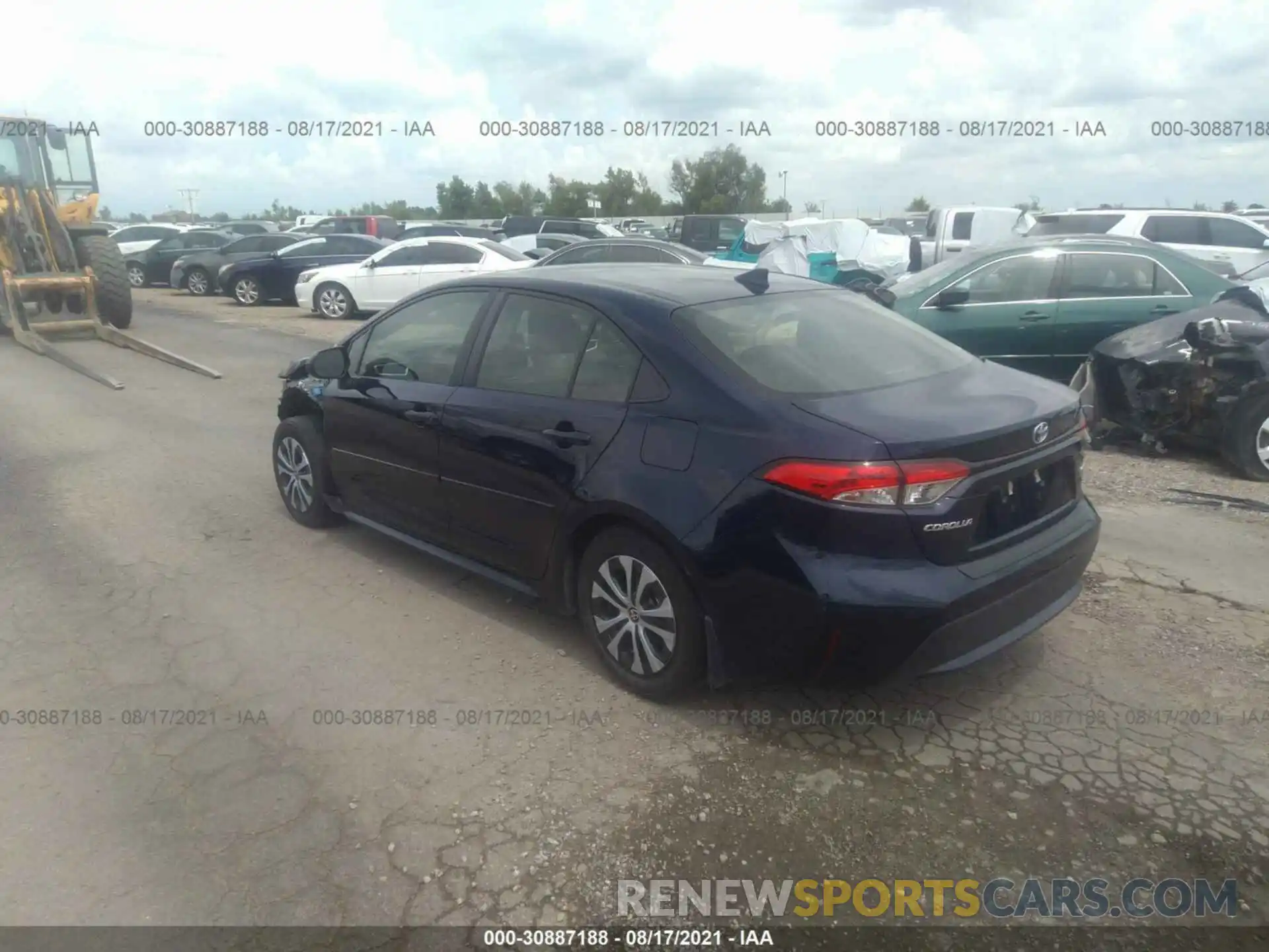 3 Photograph of a damaged car JTDEBRBE4LJ019596 TOYOTA COROLLA 2020