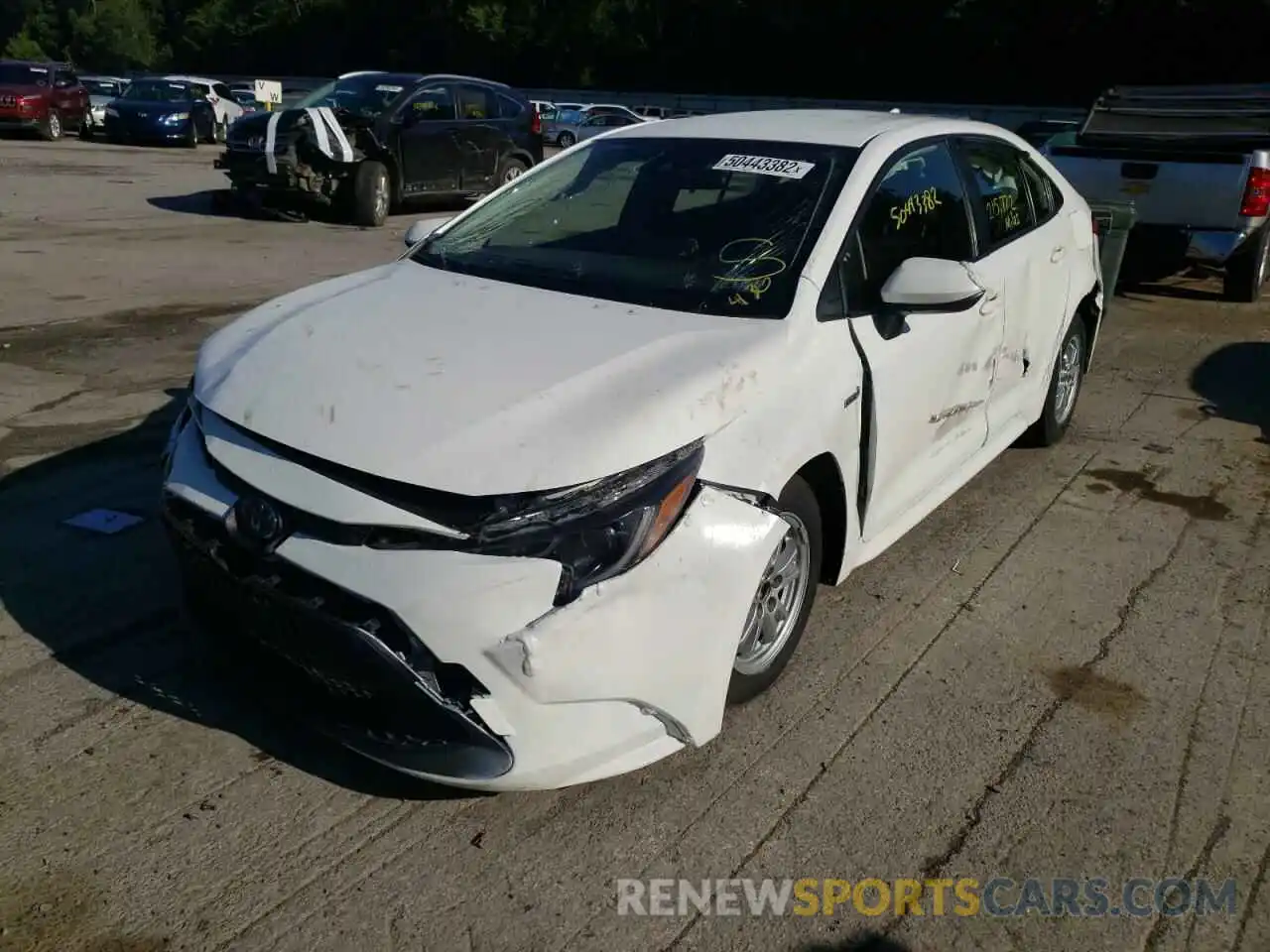 2 Photograph of a damaged car JTDEBRBE4LJ020635 TOYOTA COROLLA 2020