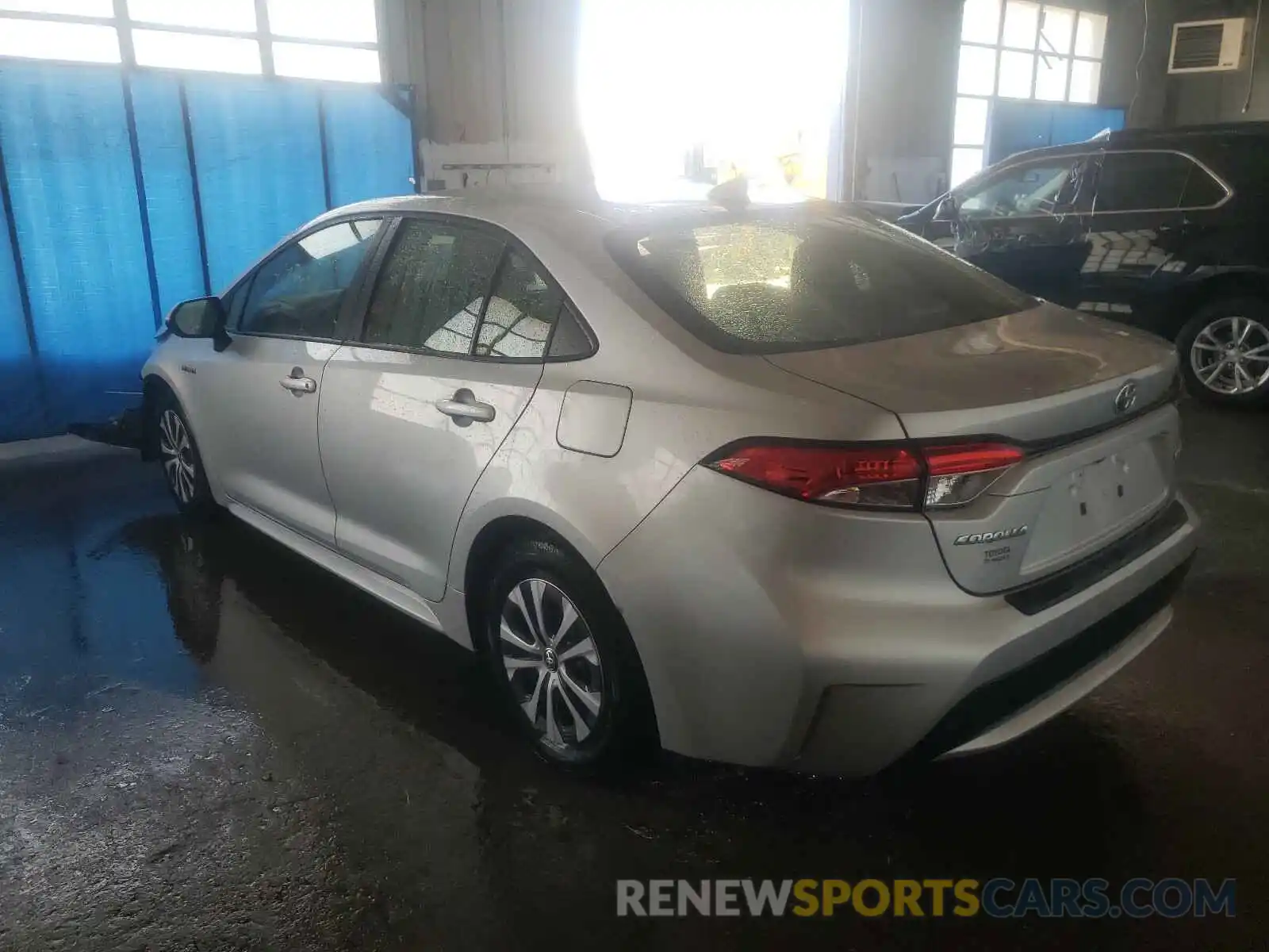 3 Photograph of a damaged car JTDEBRBE4LJ024538 TOYOTA COROLLA 2020