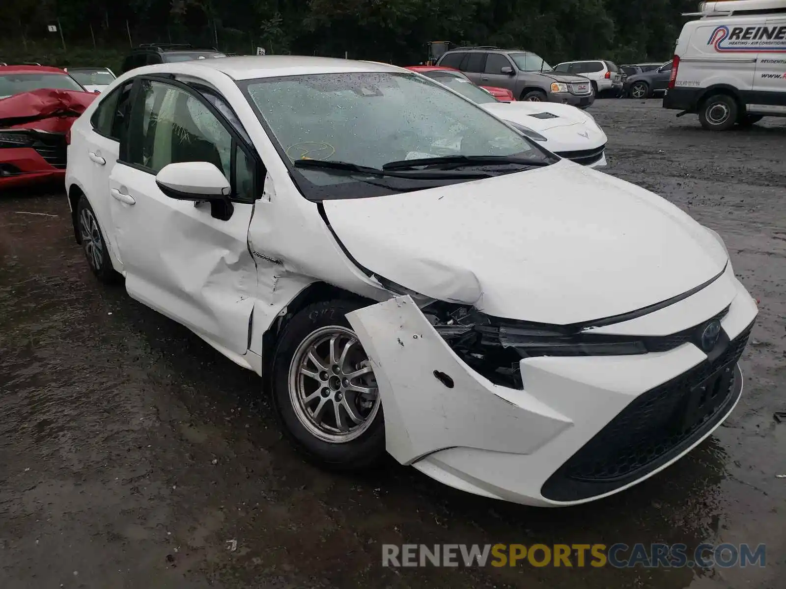 1 Photograph of a damaged car JTDEBRBE4LJ025012 TOYOTA COROLLA 2020