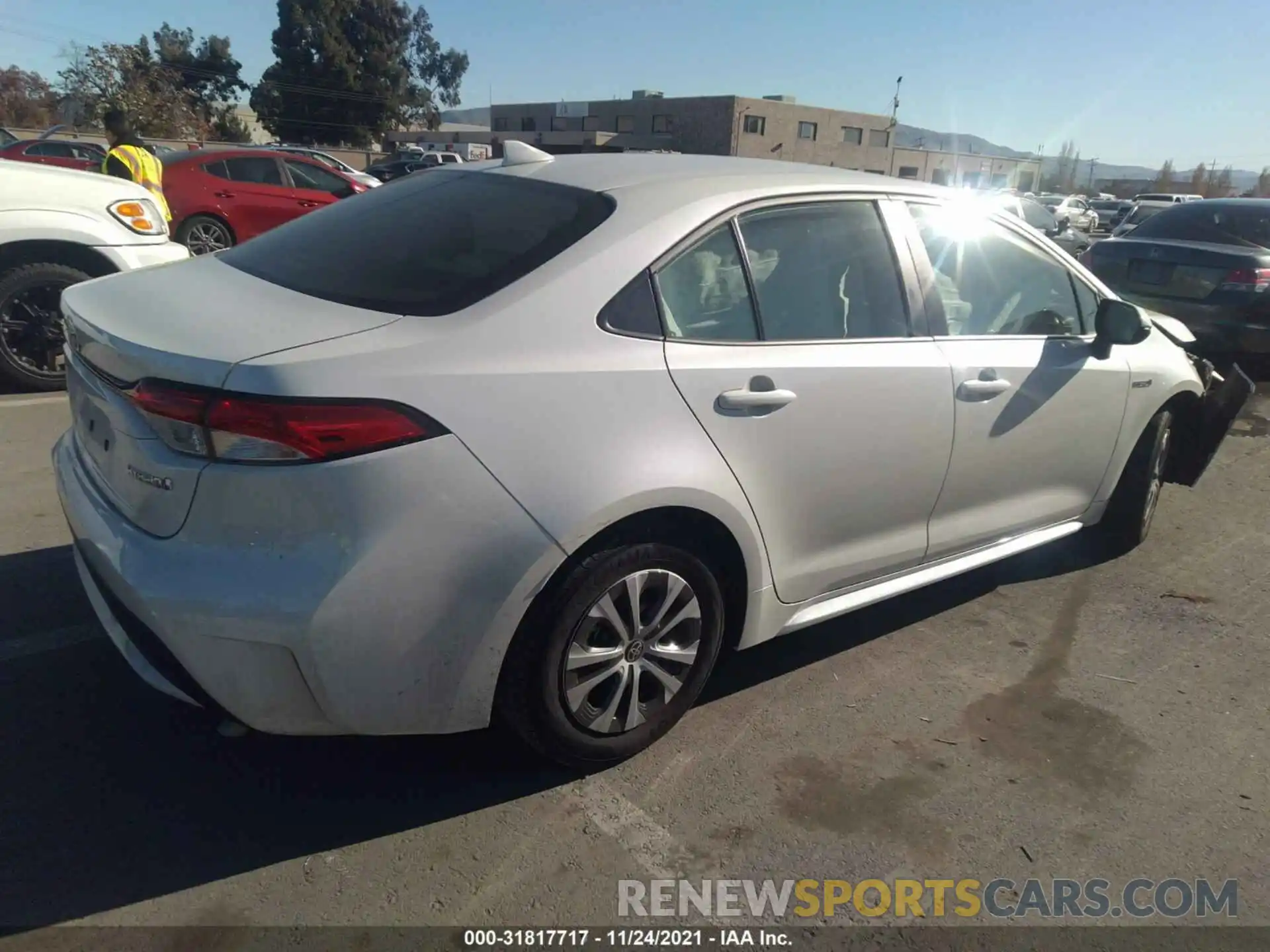 4 Photograph of a damaged car JTDEBRBE4LJ025172 TOYOTA COROLLA 2020