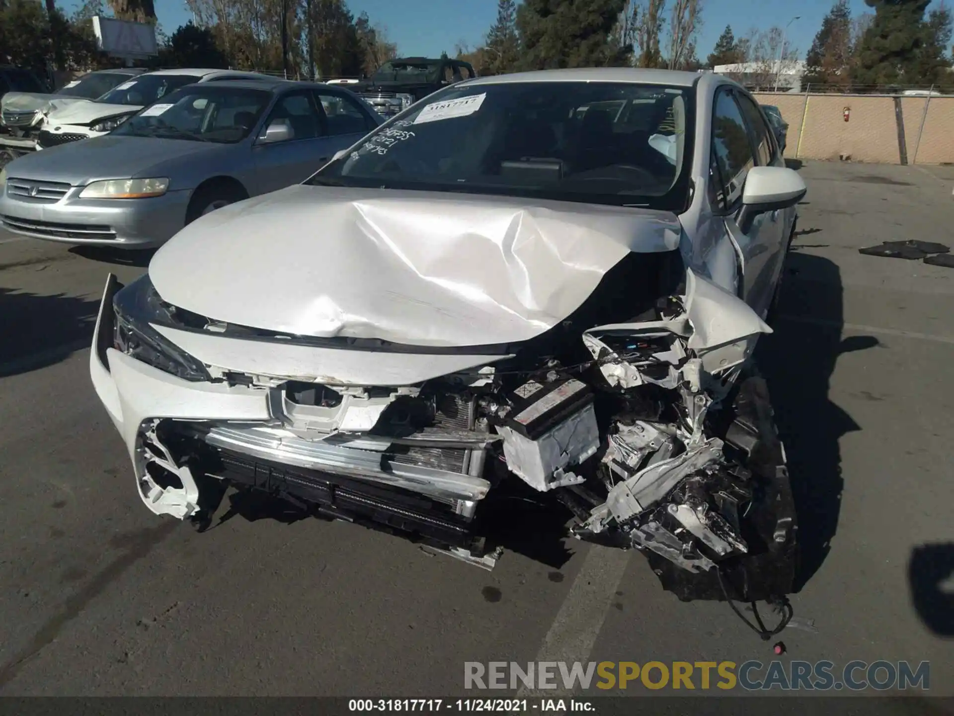 6 Photograph of a damaged car JTDEBRBE4LJ025172 TOYOTA COROLLA 2020