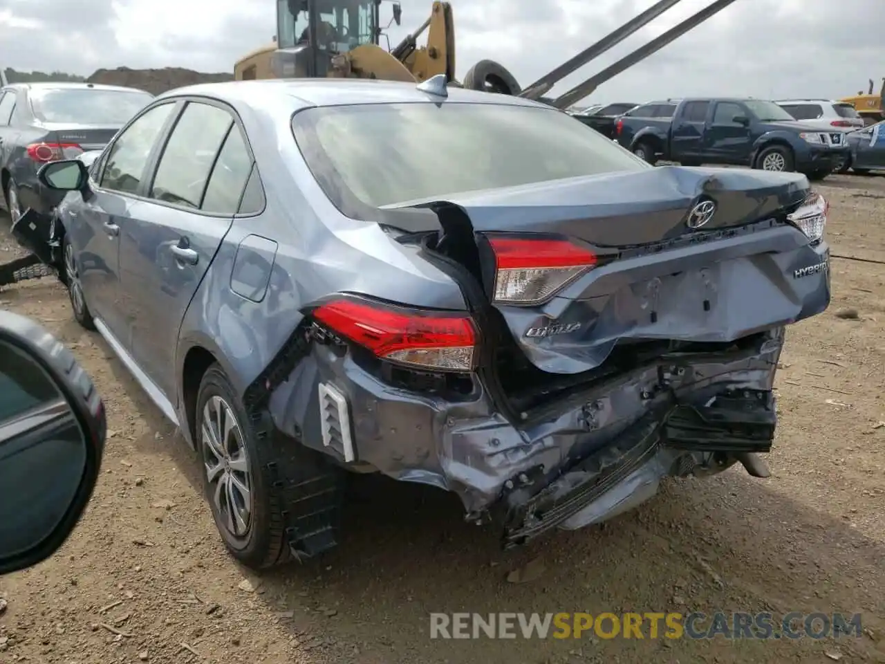 3 Photograph of a damaged car JTDEBRBE4LJ025561 TOYOTA COROLLA 2020