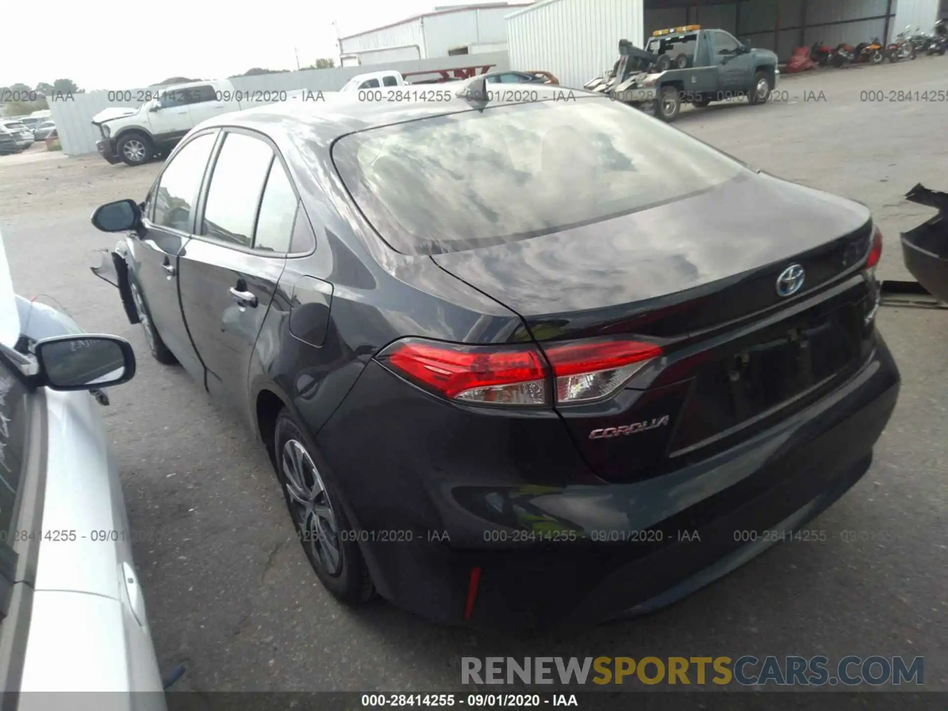 3 Photograph of a damaged car JTDEBRBE4LJ026693 TOYOTA COROLLA 2020