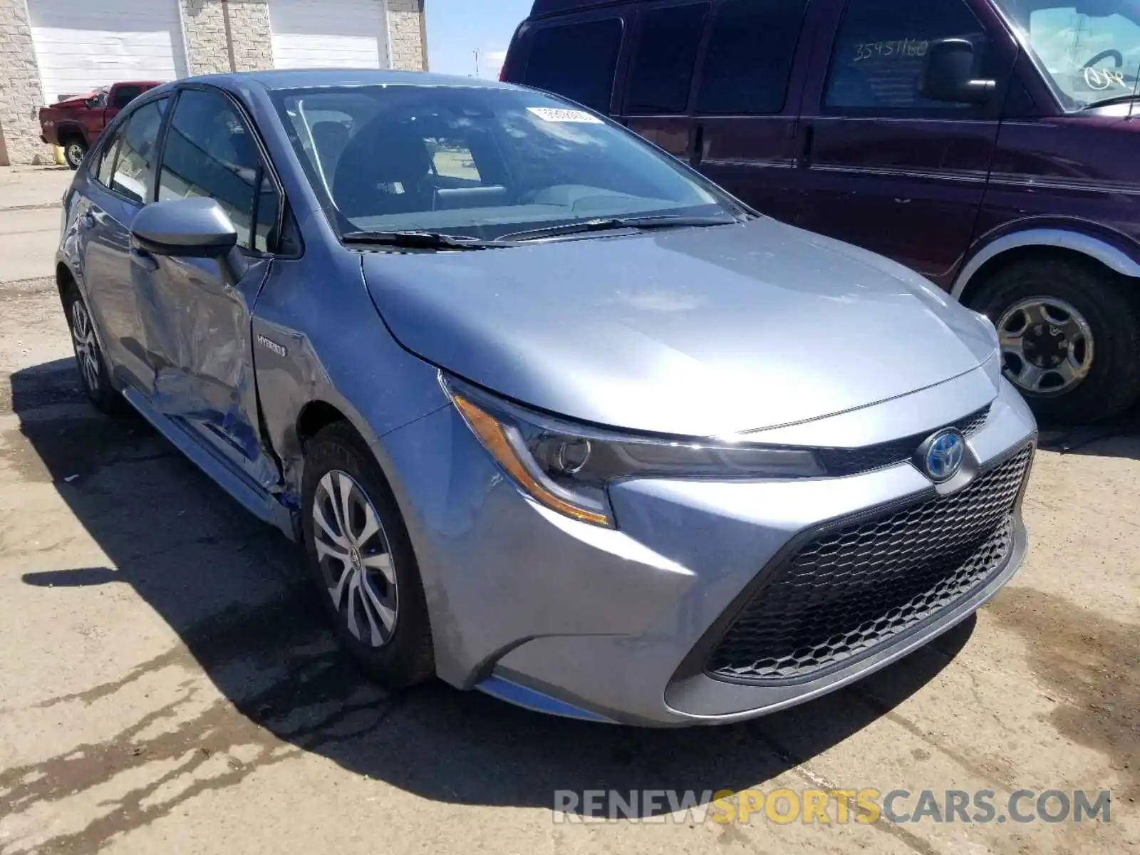 1 Photograph of a damaged car JTDEBRBE4LJ027598 TOYOTA COROLLA 2020