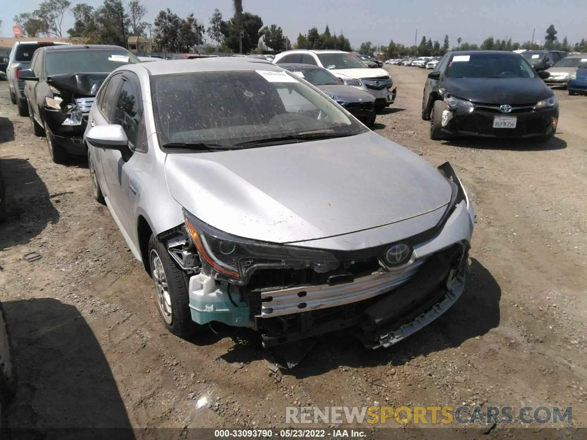 1 Photograph of a damaged car JTDEBRBE4LJ027939 TOYOTA COROLLA 2020