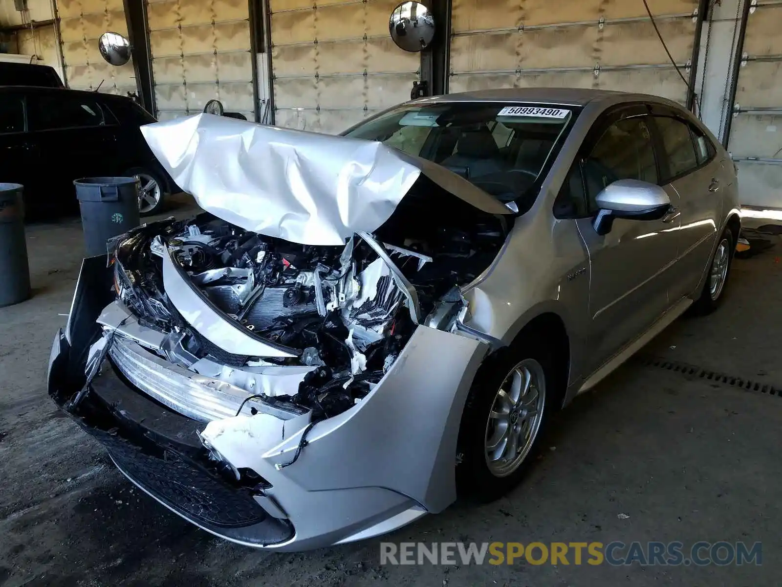 2 Photograph of a damaged car JTDEBRBE4LJ029027 TOYOTA COROLLA 2020