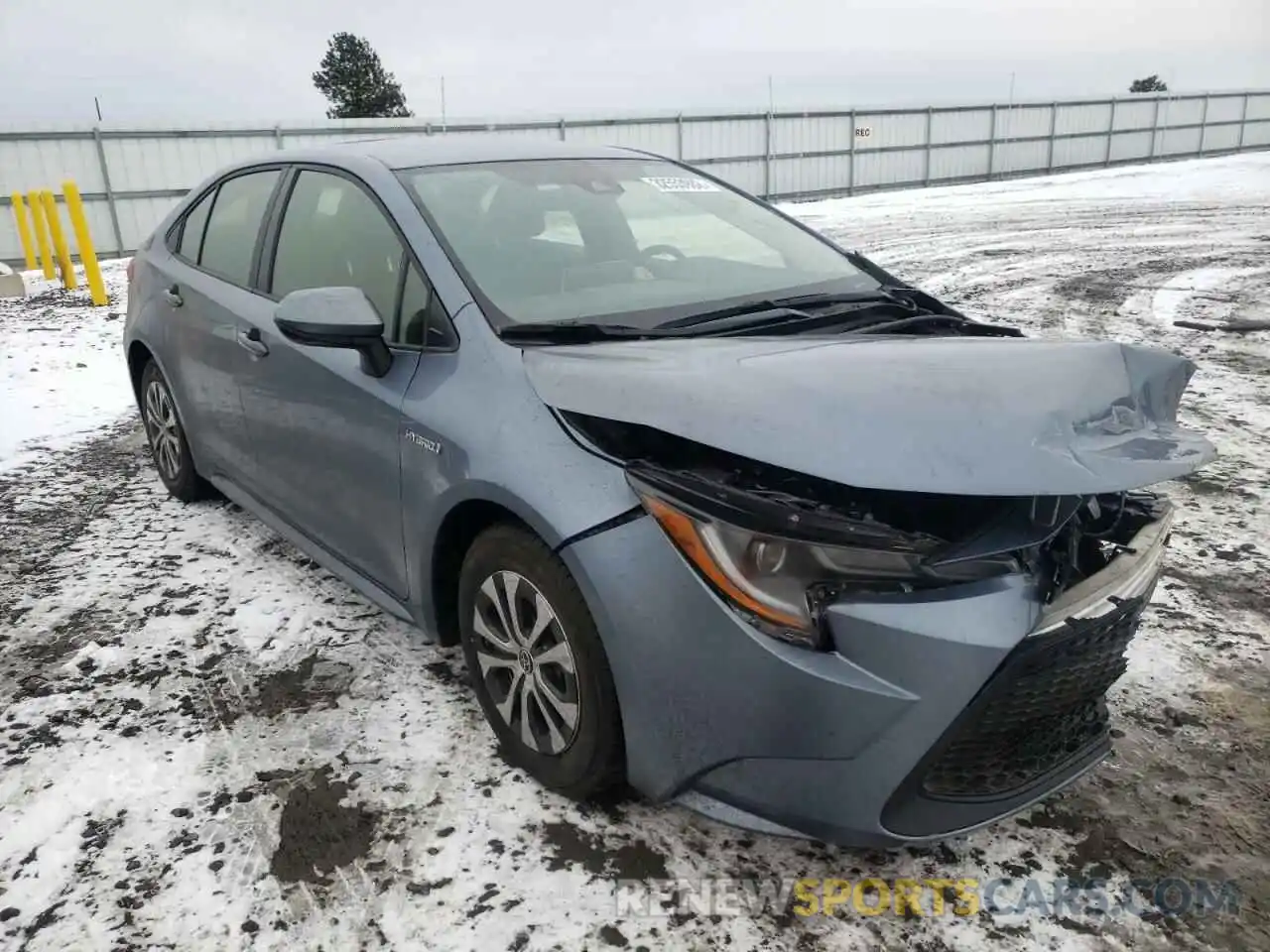 1 Photograph of a damaged car JTDEBRBE4LJ029853 TOYOTA COROLLA 2020