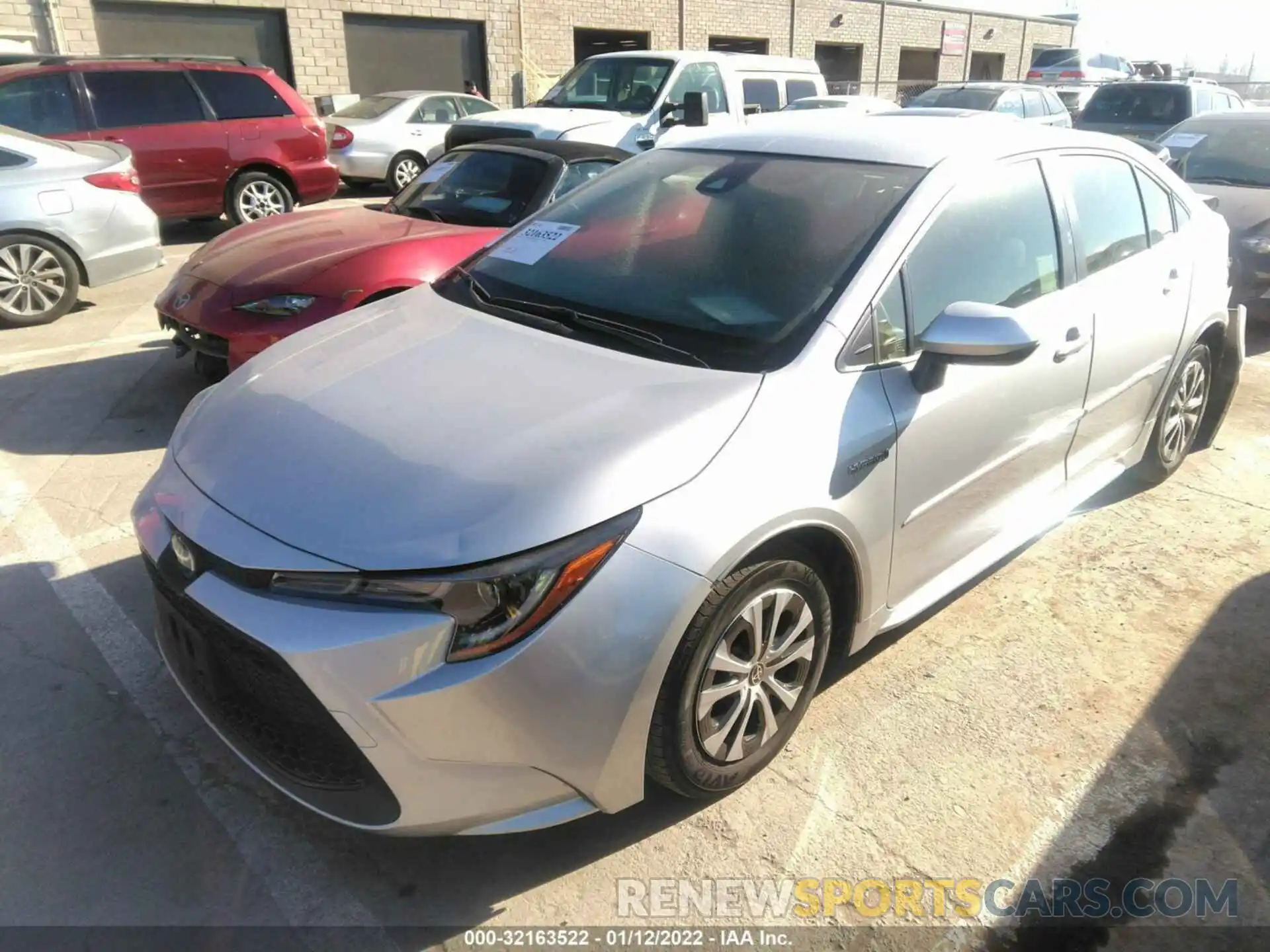 2 Photograph of a damaged car JTDEBRBE4LJ030307 TOYOTA COROLLA 2020