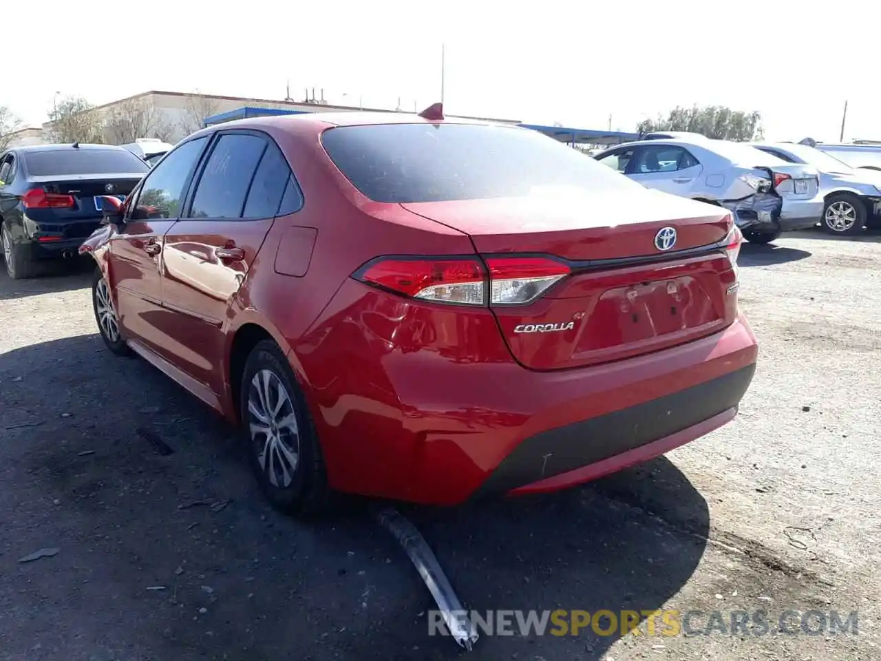 3 Photograph of a damaged car JTDEBRBE5LJ000572 TOYOTA COROLLA 2020