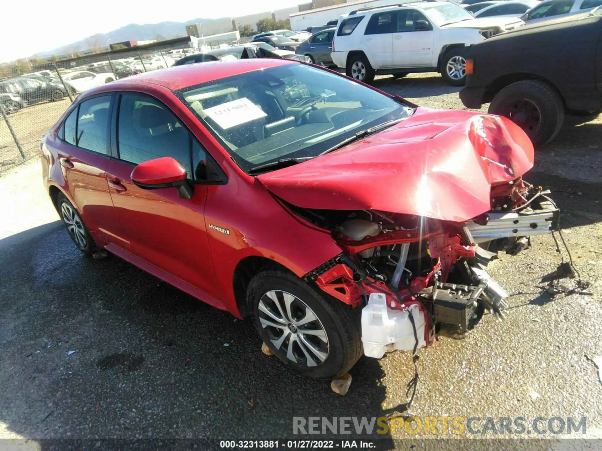 1 Photograph of a damaged car JTDEBRBE5LJ000989 TOYOTA COROLLA 2020