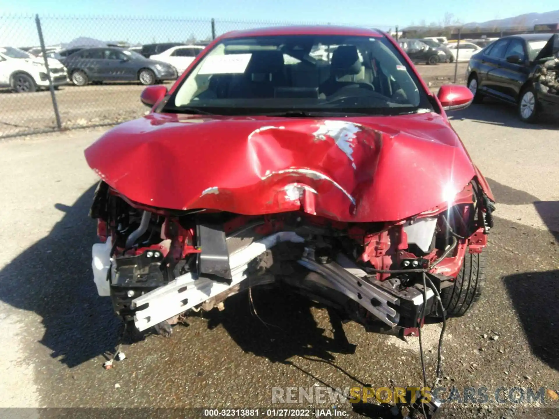 6 Photograph of a damaged car JTDEBRBE5LJ000989 TOYOTA COROLLA 2020