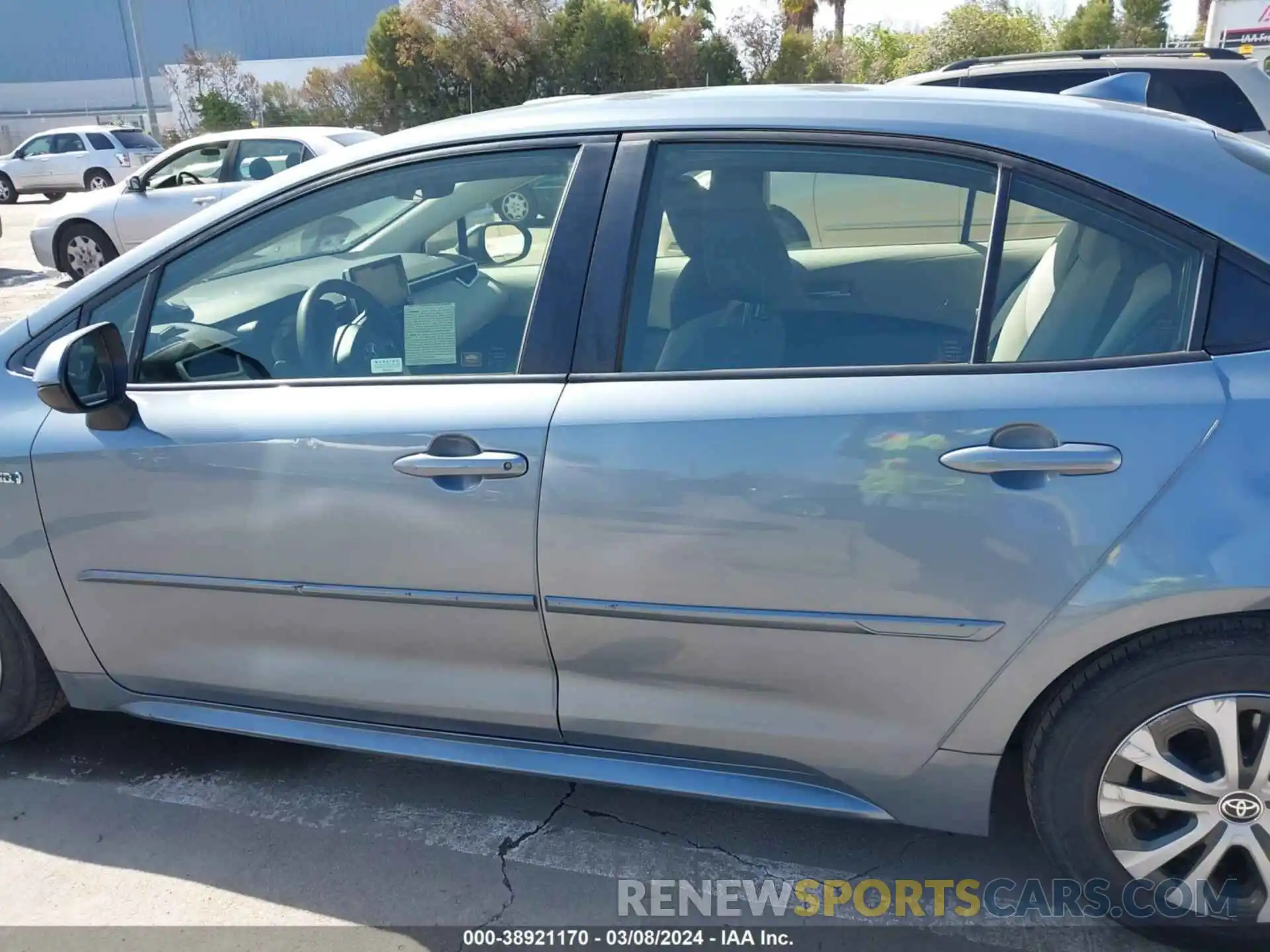 15 Photograph of a damaged car JTDEBRBE5LJ001446 TOYOTA COROLLA 2020