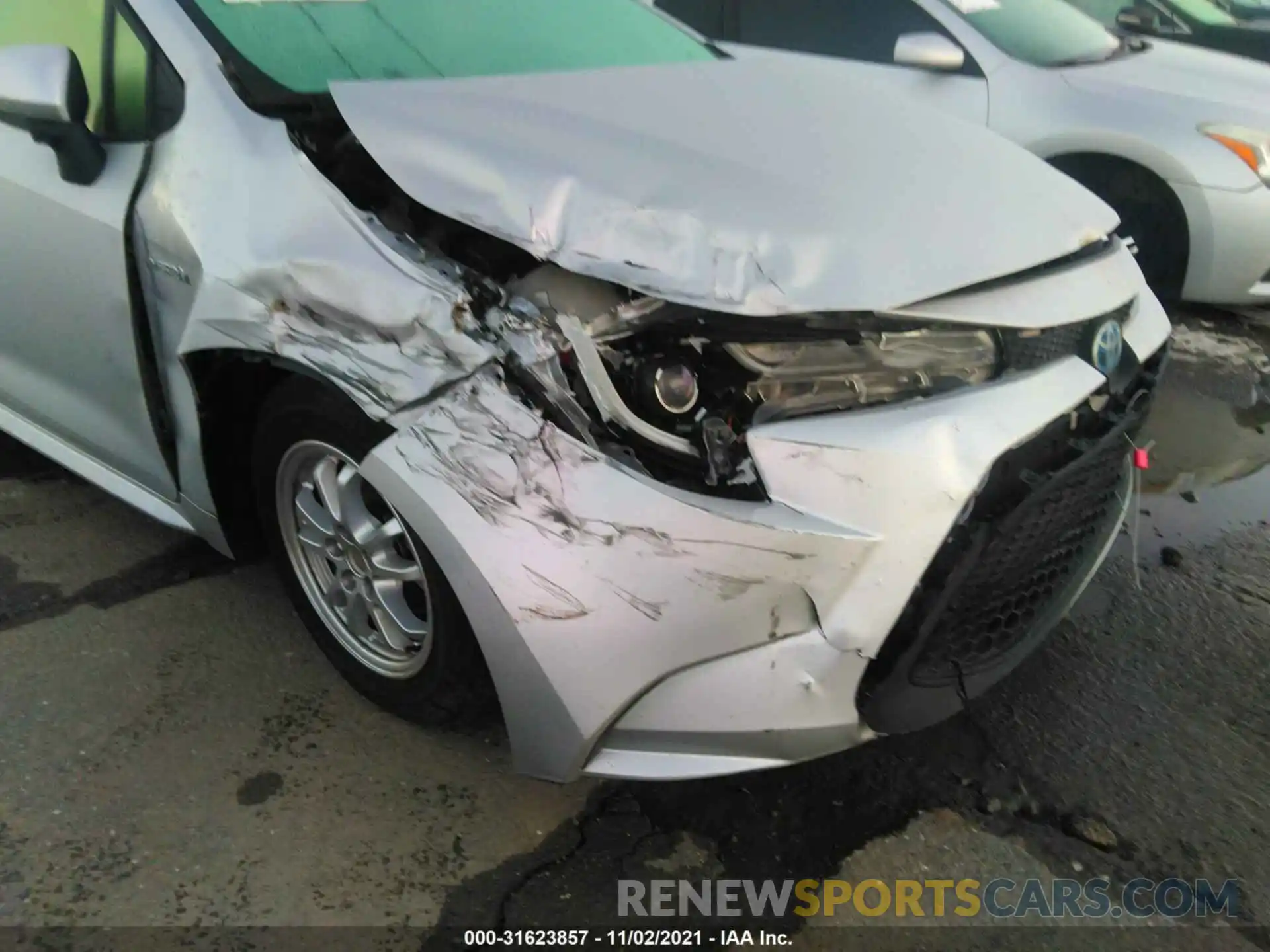 6 Photograph of a damaged car JTDEBRBE5LJ001785 TOYOTA COROLLA 2020