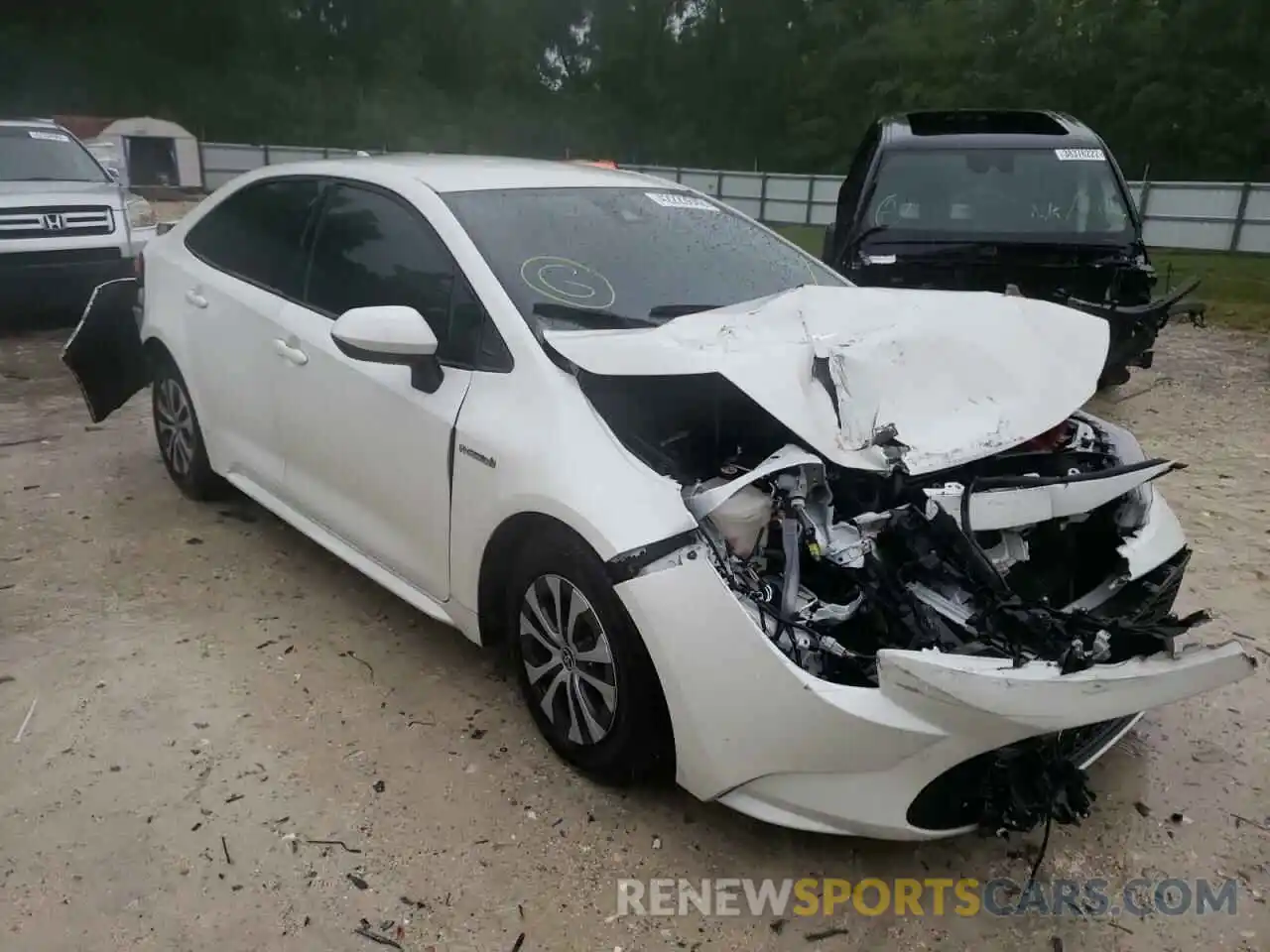 1 Photograph of a damaged car JTDEBRBE5LJ004234 TOYOTA COROLLA 2020