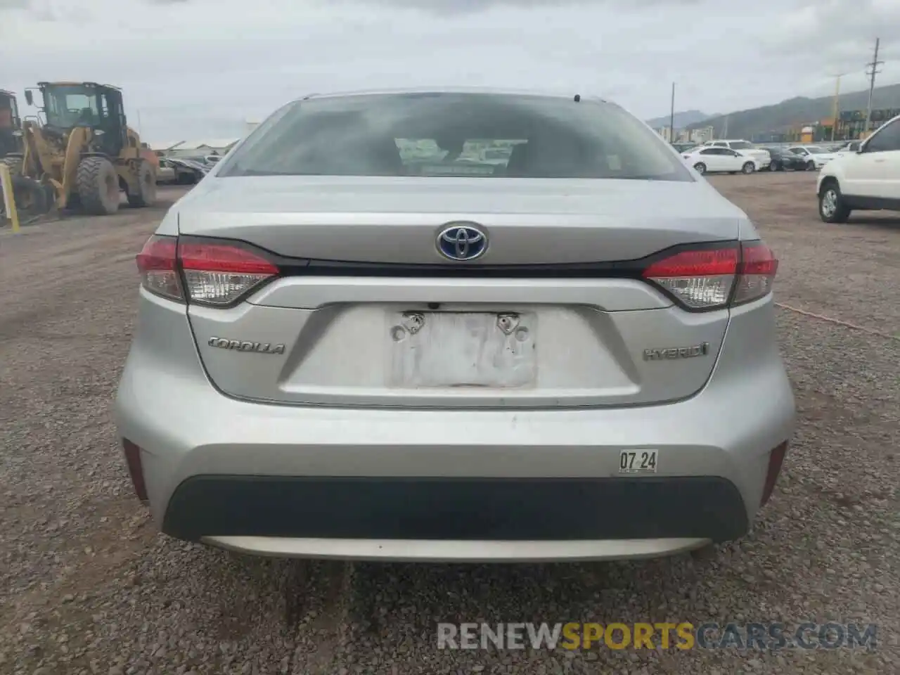 6 Photograph of a damaged car JTDEBRBE5LJ004489 TOYOTA COROLLA 2020