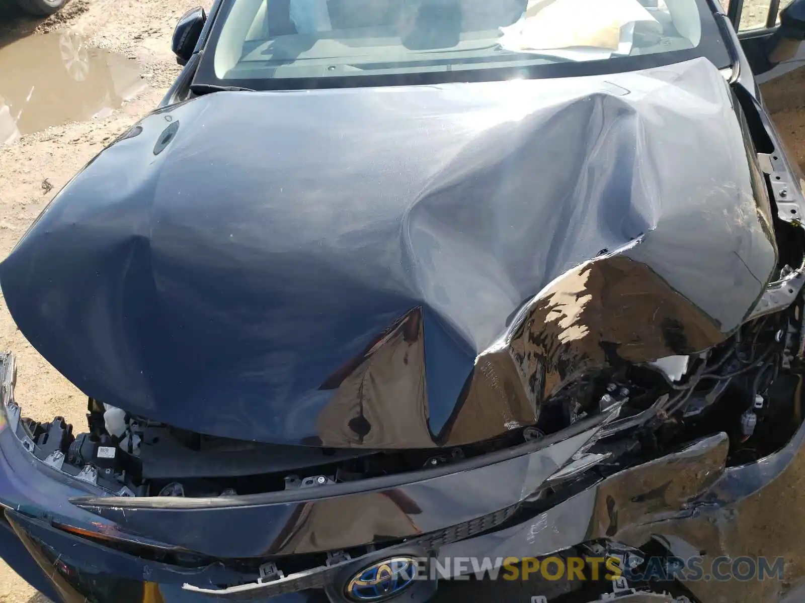 7 Photograph of a damaged car JTDEBRBE5LJ006629 TOYOTA COROLLA 2020