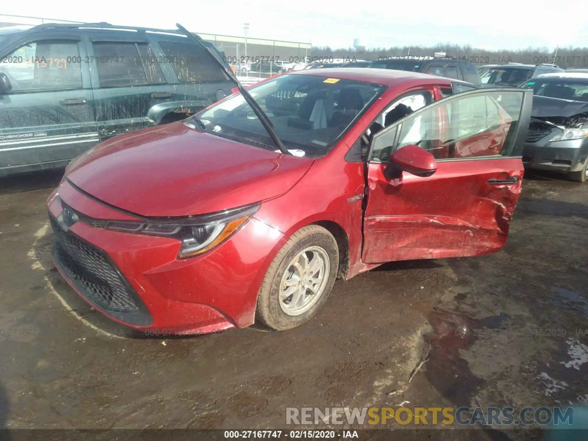 2 Photograph of a damaged car JTDEBRBE5LJ007991 TOYOTA COROLLA 2020