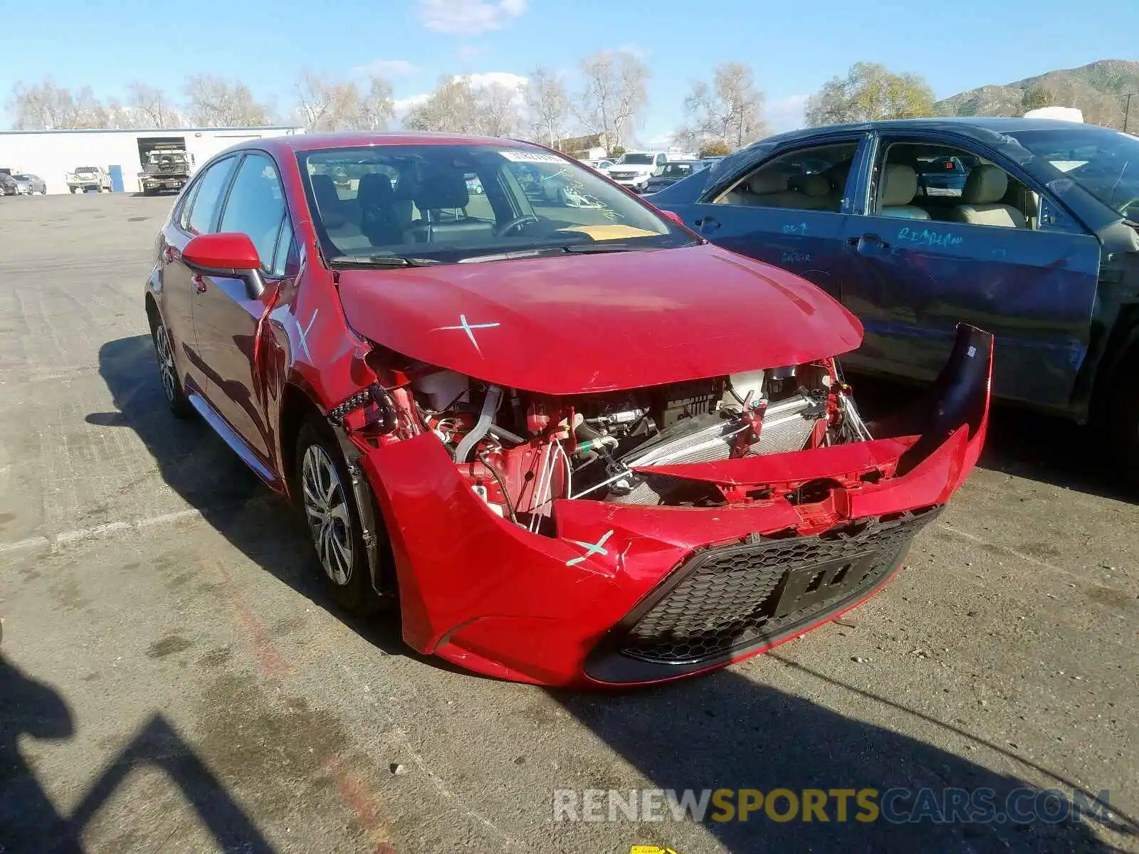 1 Photograph of a damaged car JTDEBRBE5LJ008753 TOYOTA COROLLA 2020