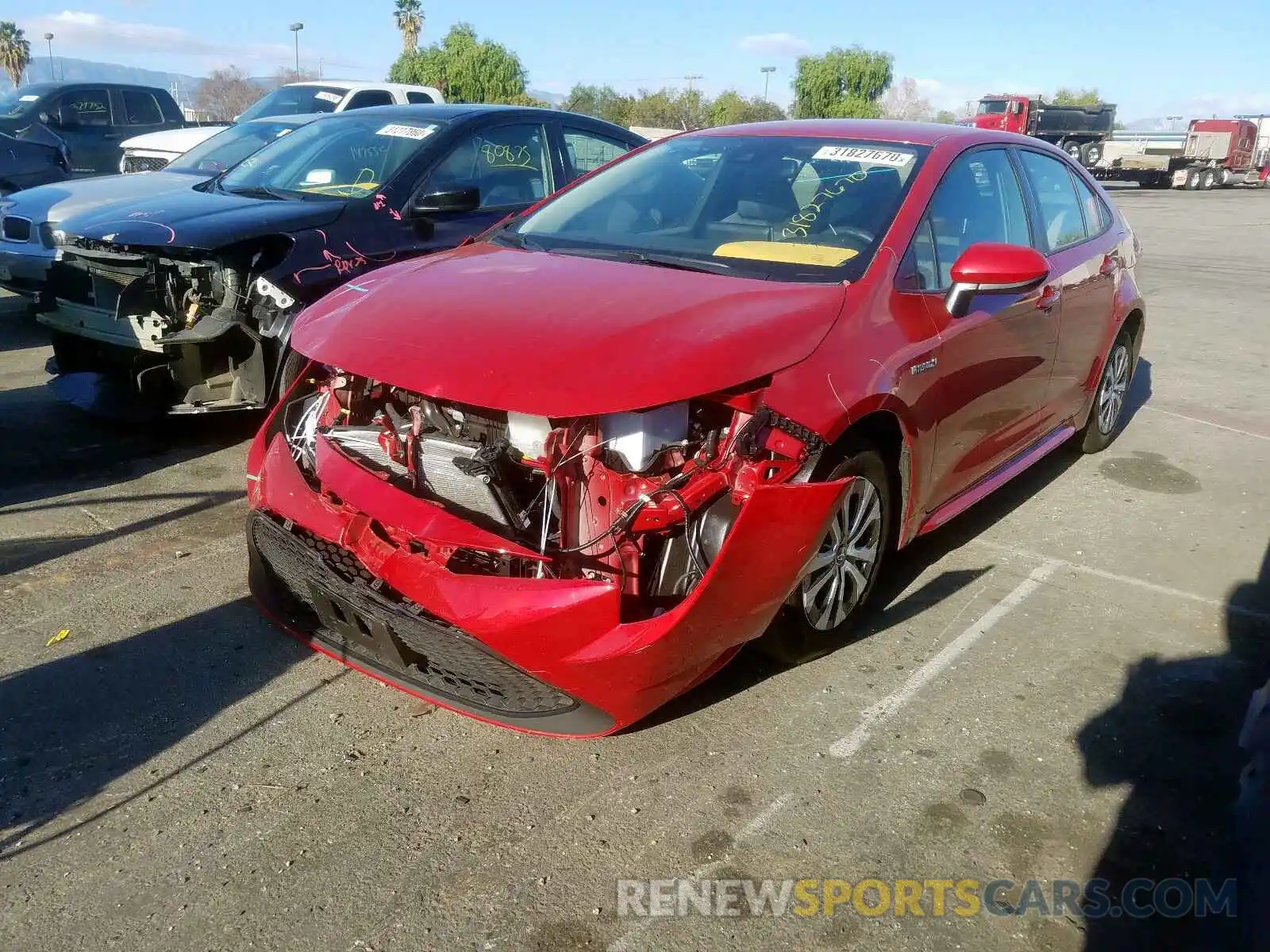 2 Photograph of a damaged car JTDEBRBE5LJ008753 TOYOTA COROLLA 2020