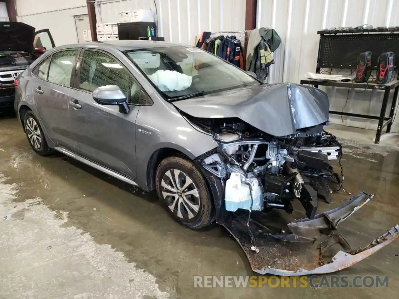 1 Photograph of a damaged car JTDEBRBE5LJ009160 TOYOTA COROLLA 2020