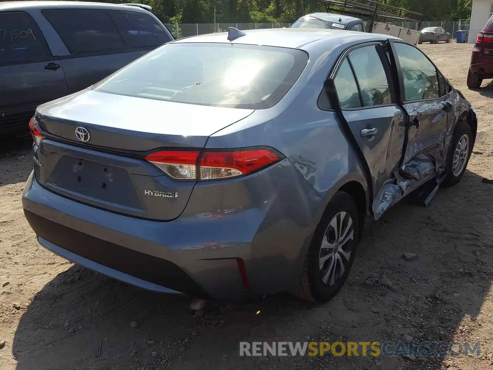 4 Photograph of a damaged car JTDEBRBE5LJ009725 TOYOTA COROLLA 2020