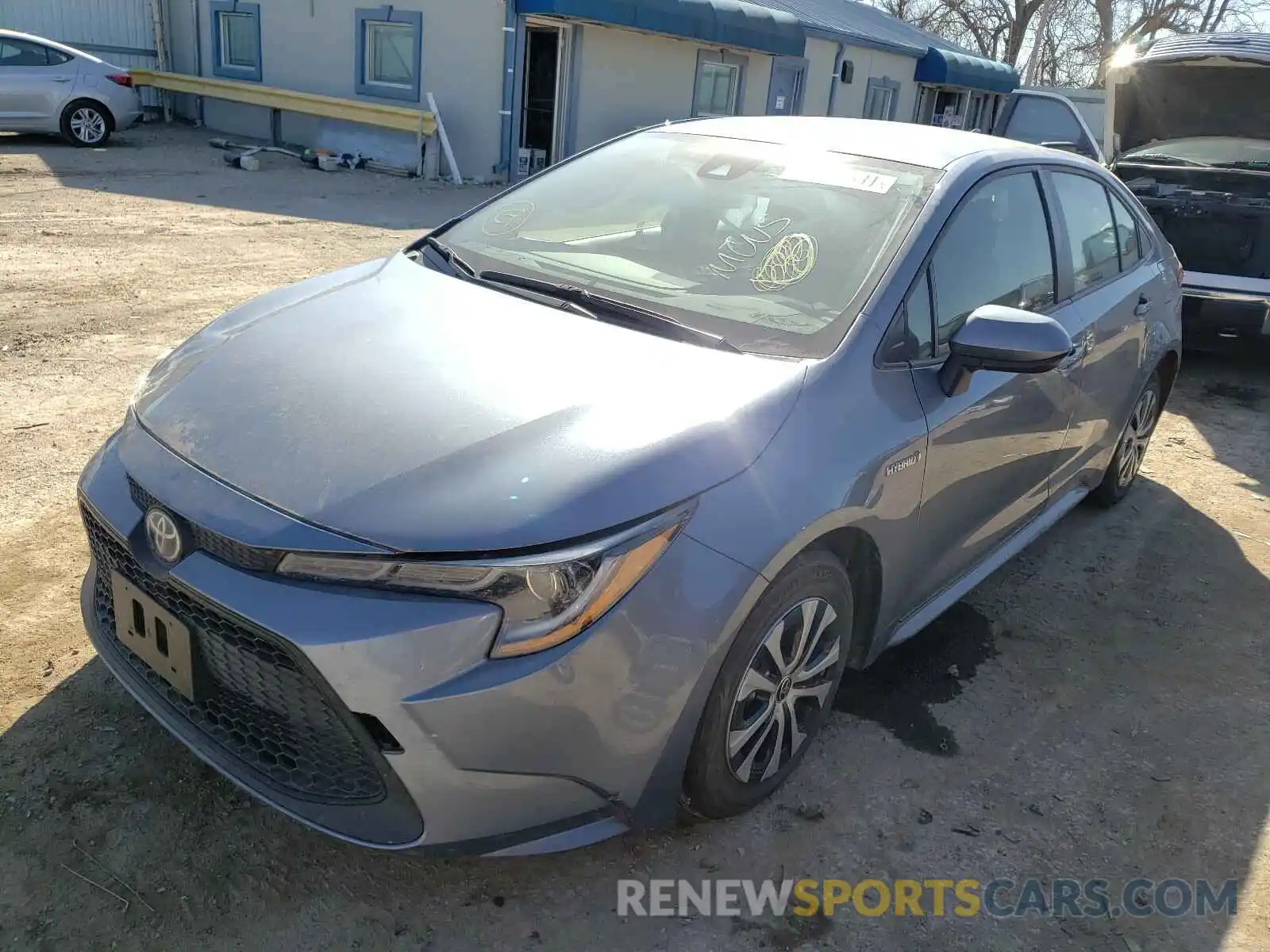 2 Photograph of a damaged car JTDEBRBE5LJ009756 TOYOTA COROLLA 2020