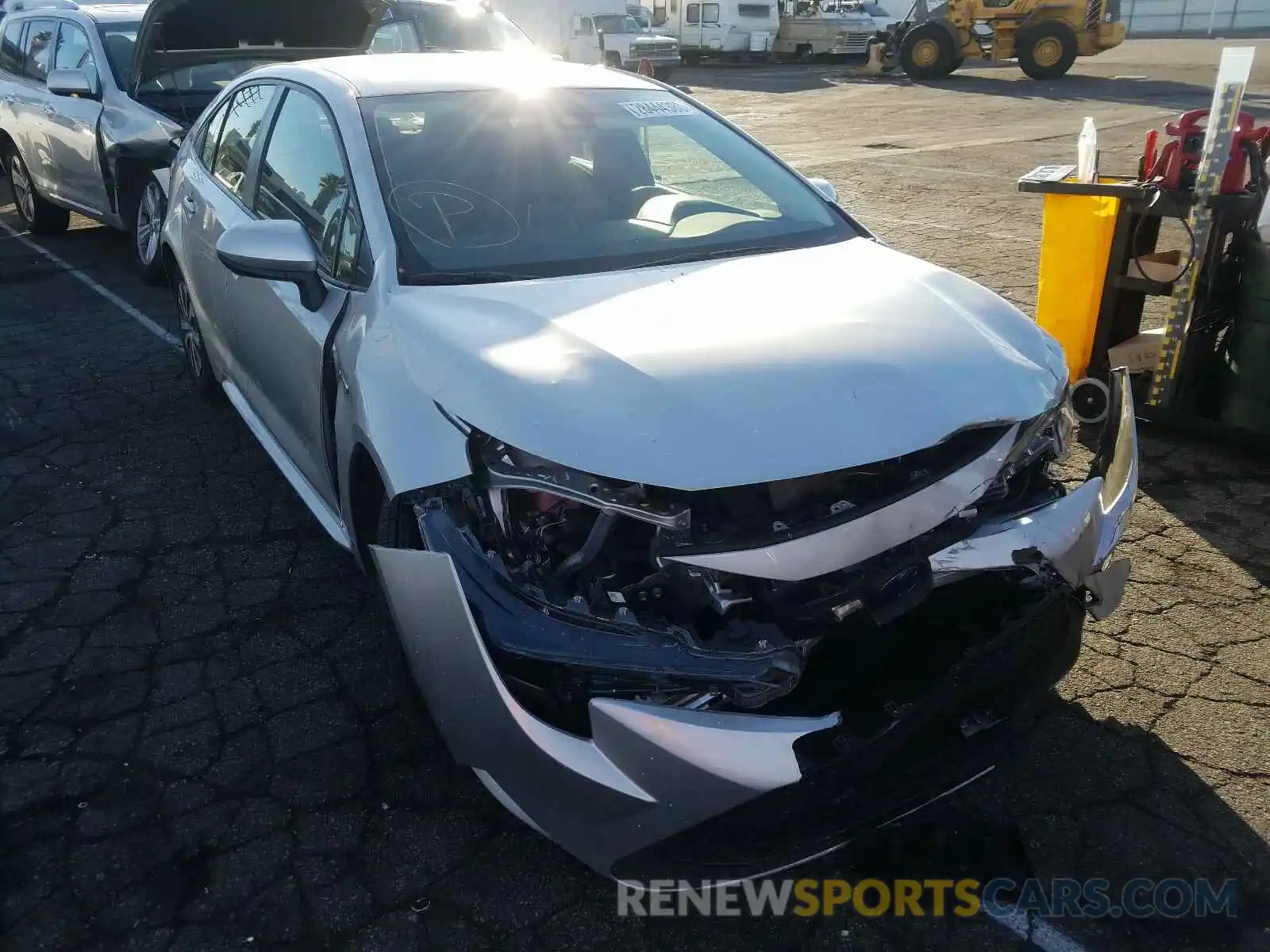 1 Photograph of a damaged car JTDEBRBE5LJ010874 TOYOTA COROLLA 2020