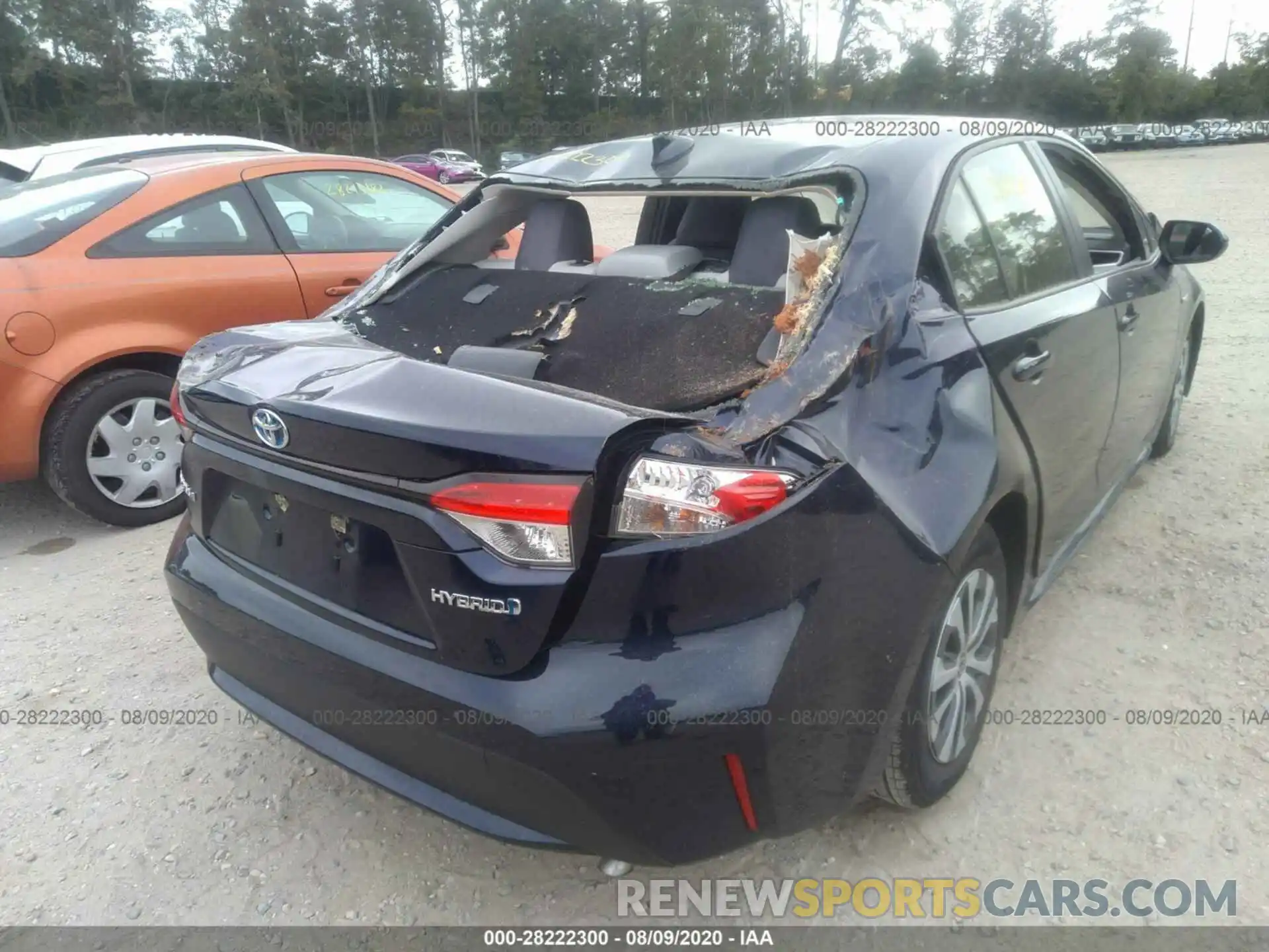 6 Photograph of a damaged car JTDEBRBE5LJ011801 TOYOTA COROLLA 2020