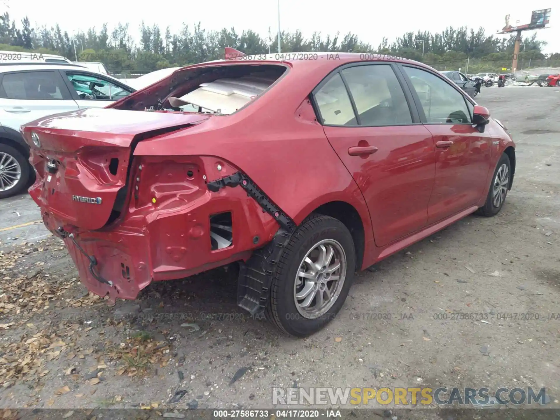 4 Photograph of a damaged car JTDEBRBE5LJ013029 TOYOTA COROLLA 2020