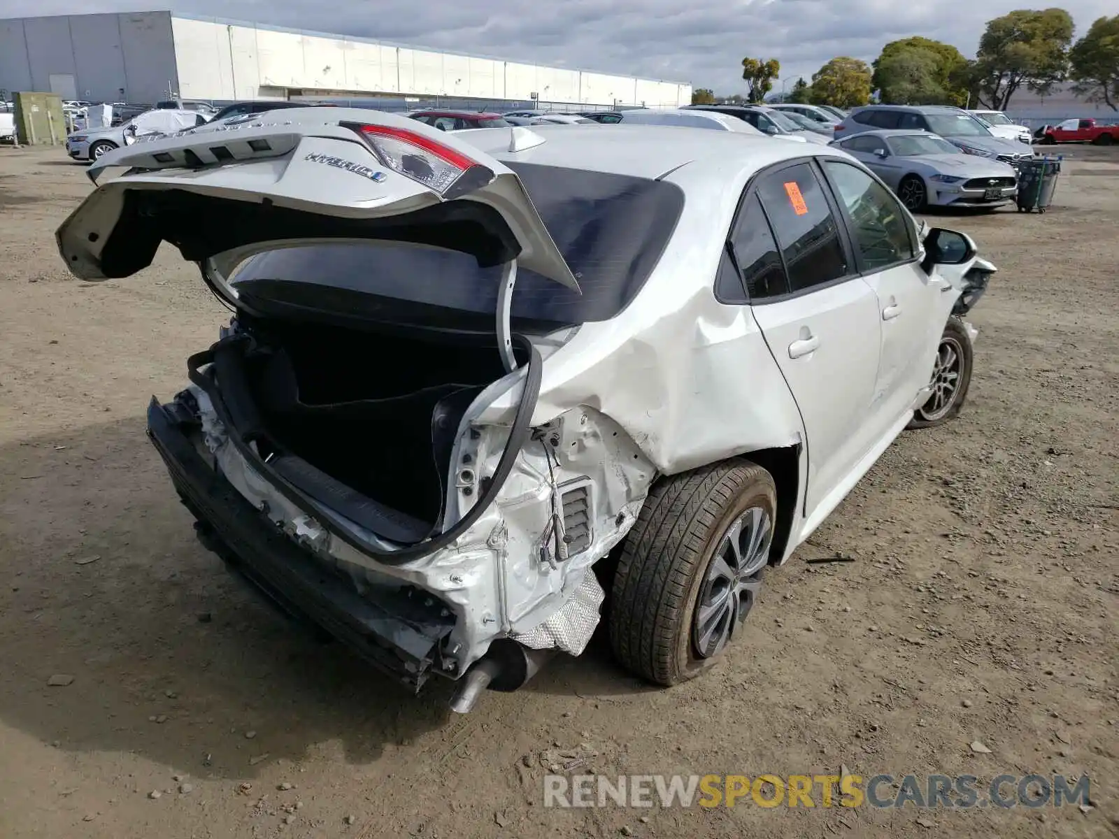 4 Photograph of a damaged car JTDEBRBE5LJ014374 TOYOTA COROLLA 2020