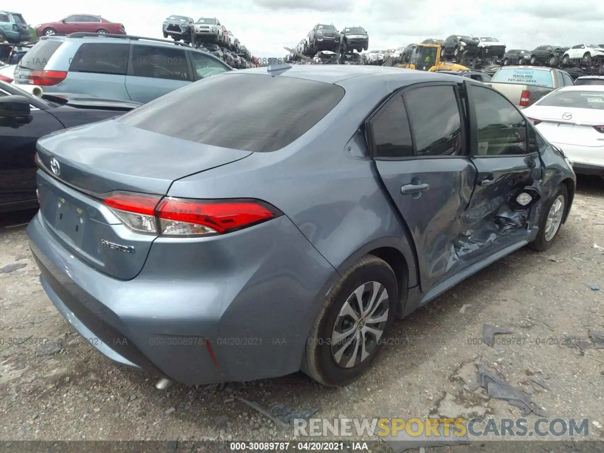 4 Photograph of a damaged car JTDEBRBE5LJ015055 TOYOTA COROLLA 2020