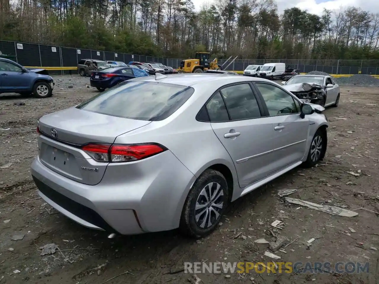 4 Photograph of a damaged car JTDEBRBE5LJ015511 TOYOTA COROLLA 2020