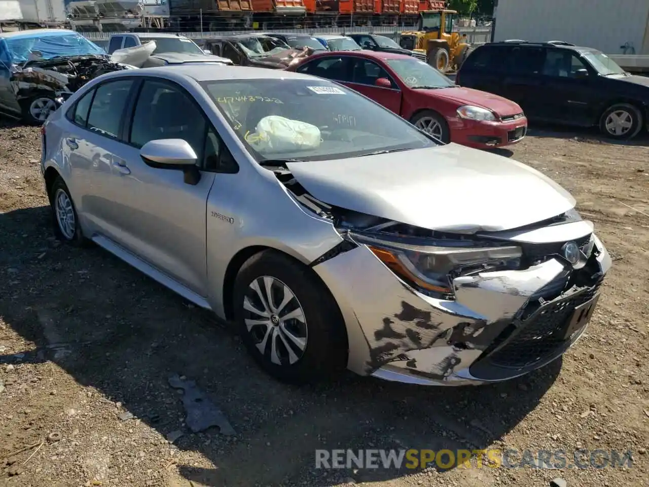 1 Photograph of a damaged car JTDEBRBE5LJ015993 TOYOTA COROLLA 2020