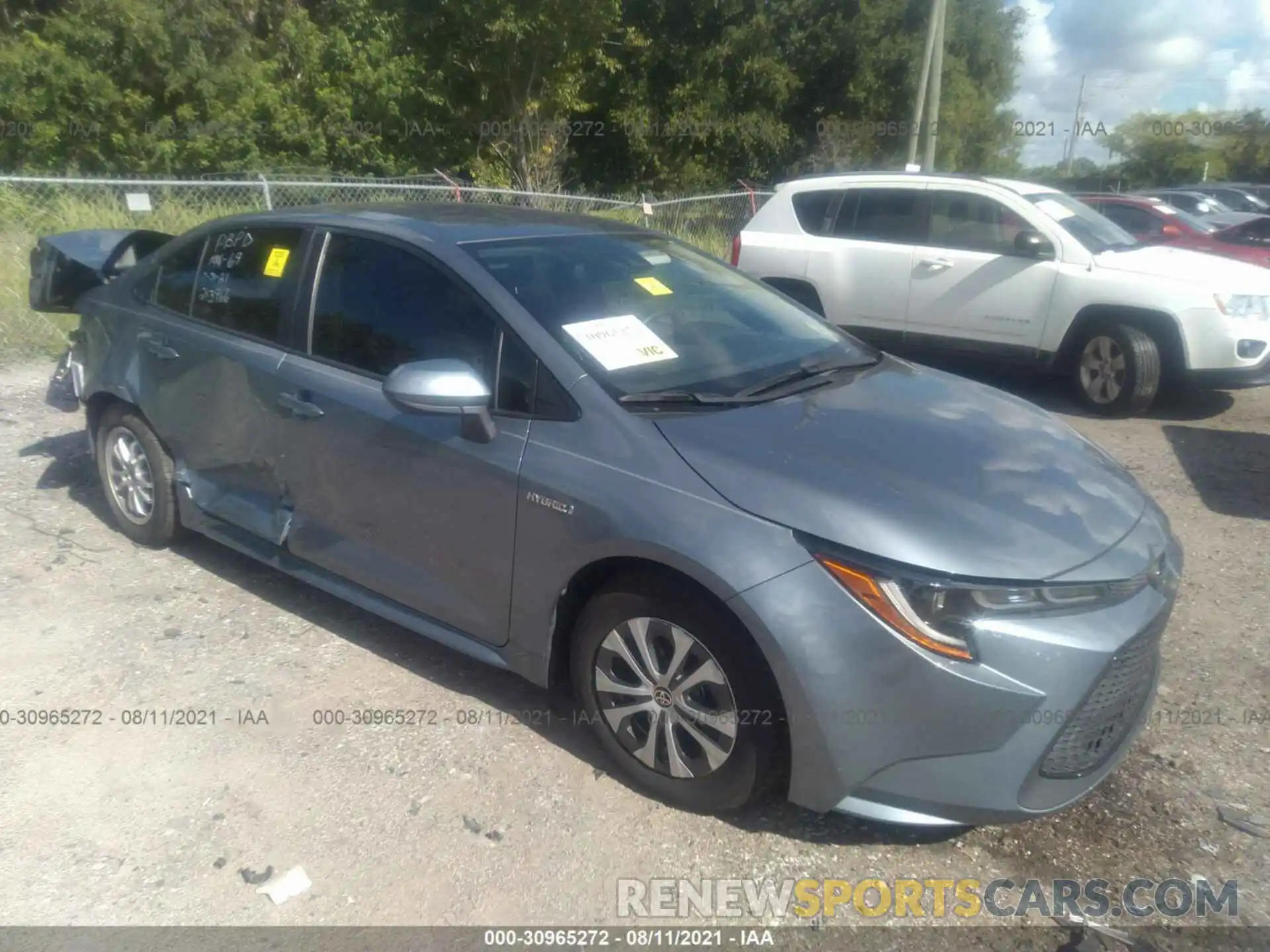 1 Photograph of a damaged car JTDEBRBE5LJ016268 TOYOTA COROLLA 2020