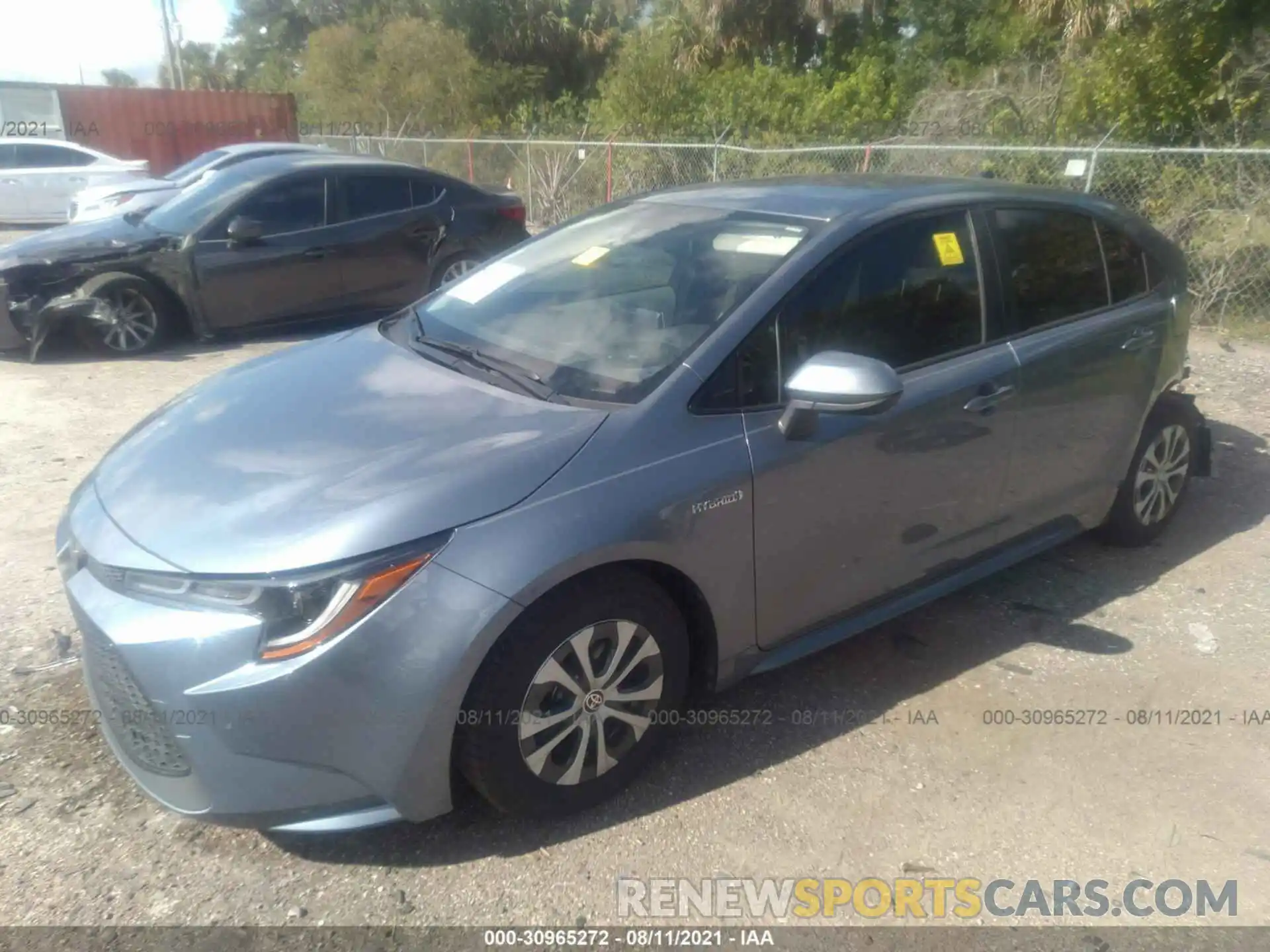 2 Photograph of a damaged car JTDEBRBE5LJ016268 TOYOTA COROLLA 2020